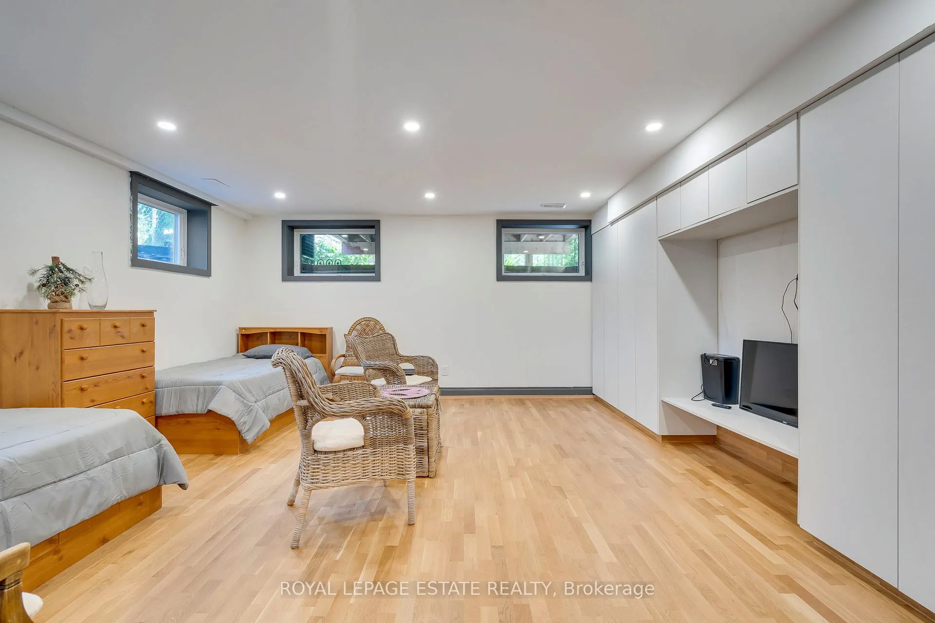 147 South Edgely Avenue