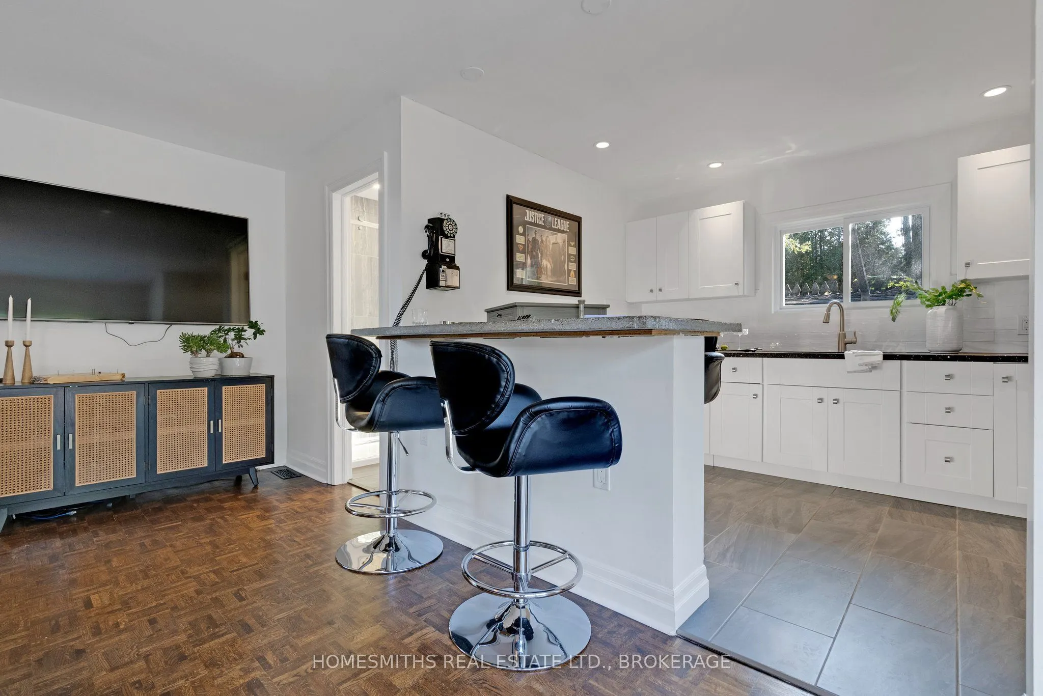 141 Cedar Crest Beach Road