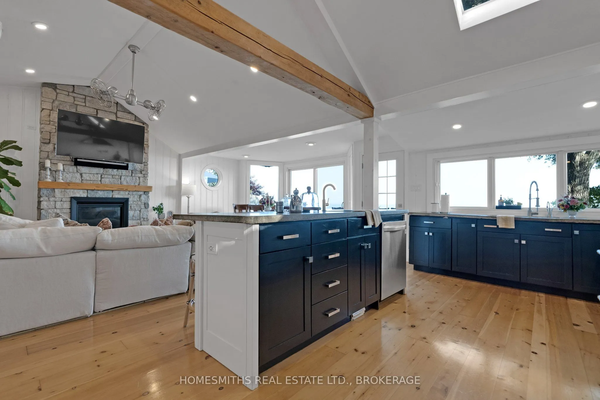 141 Cedar Crest Beach Road