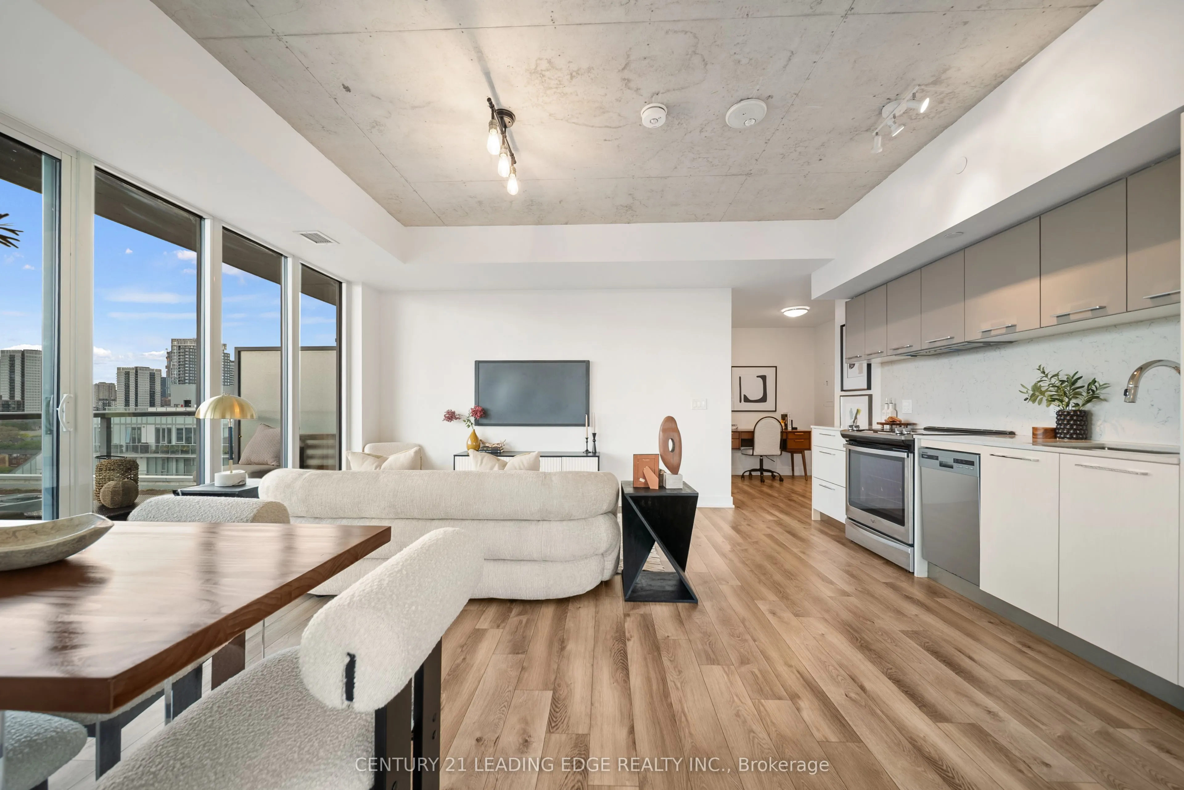 15 Baseball Place, #1107