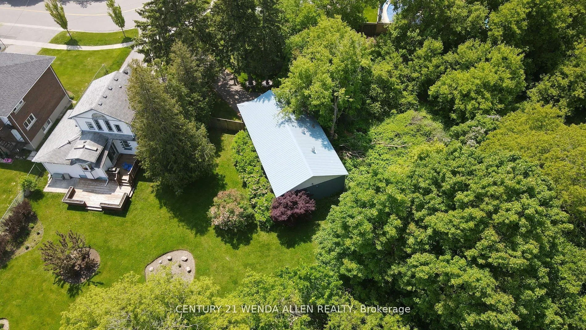 995 Cedar Street