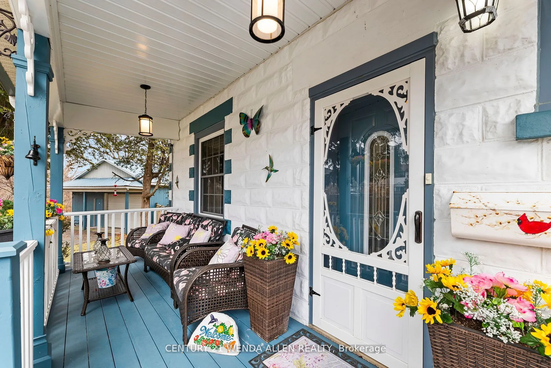 995 Cedar Street