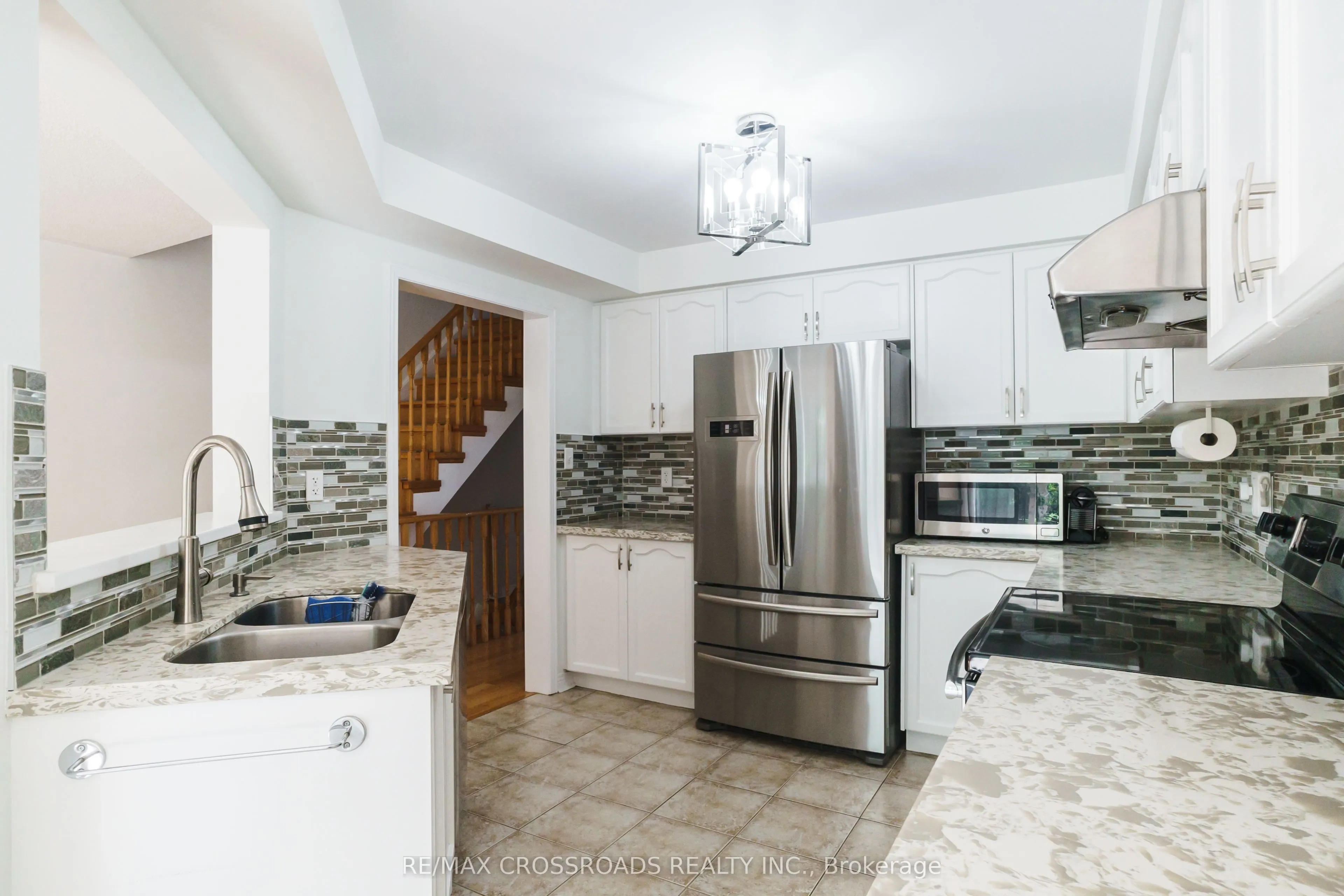 15 Oates Drive