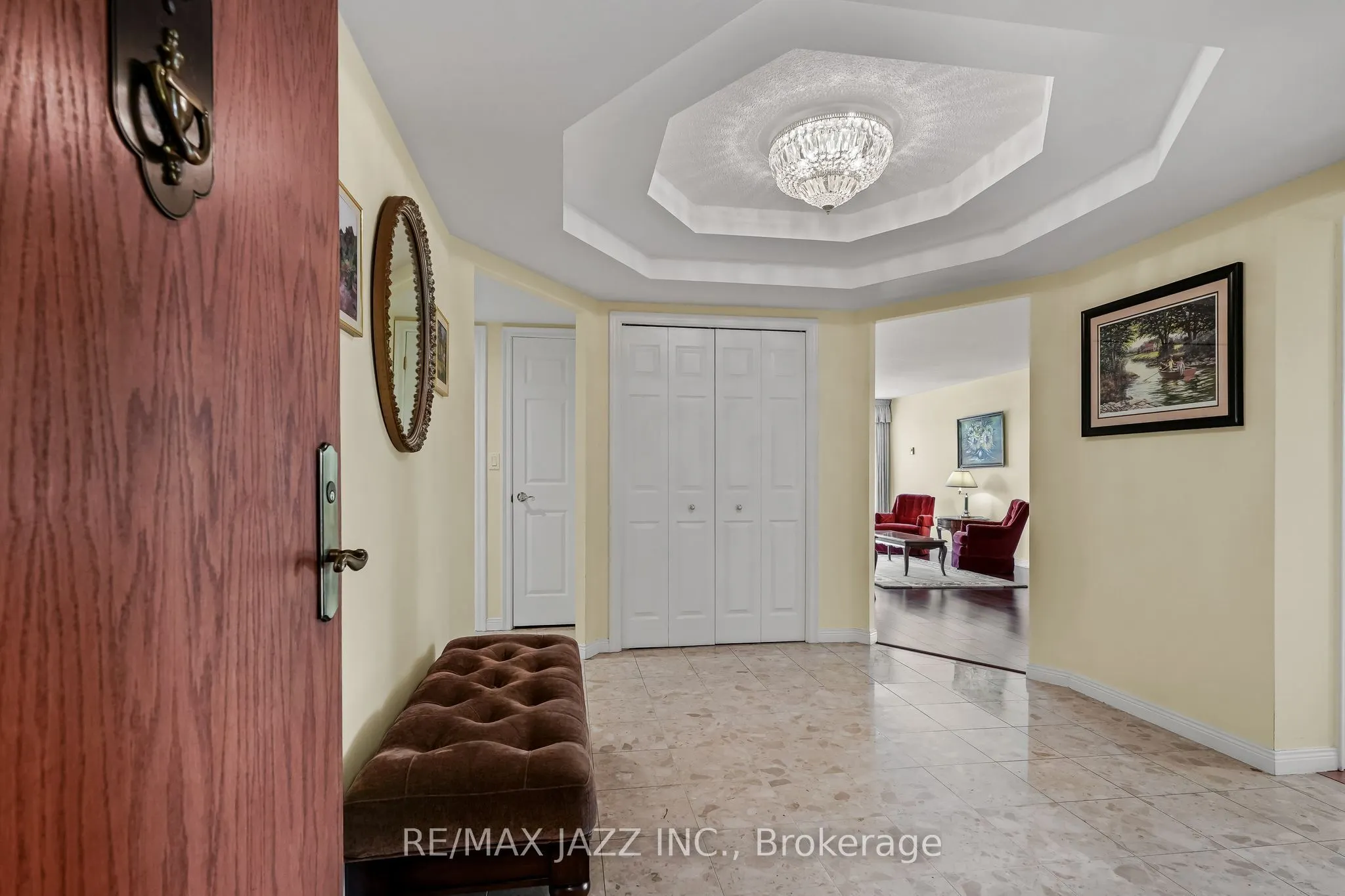 900 Wilson Road N, #404