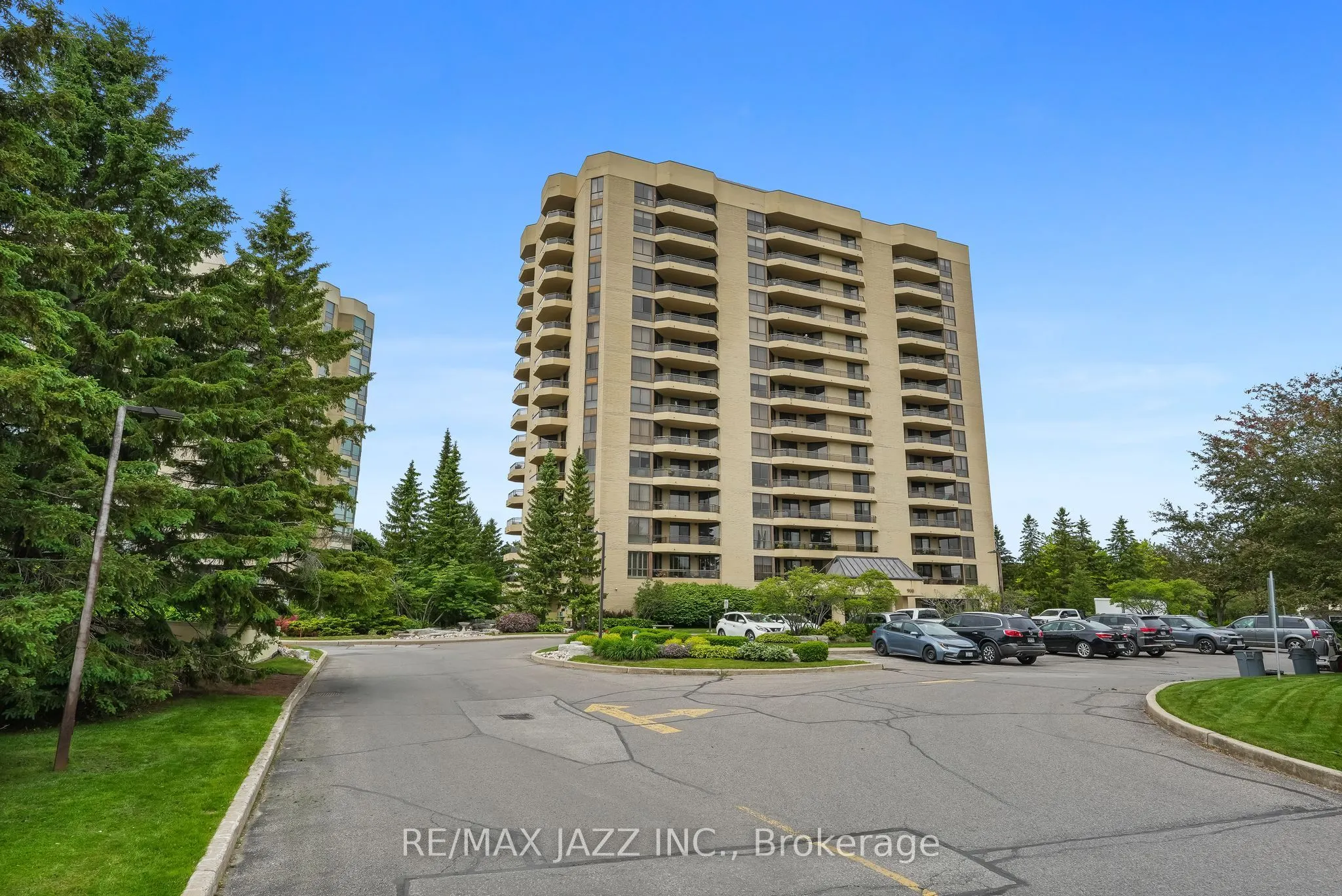 900 Wilson Road N, #404