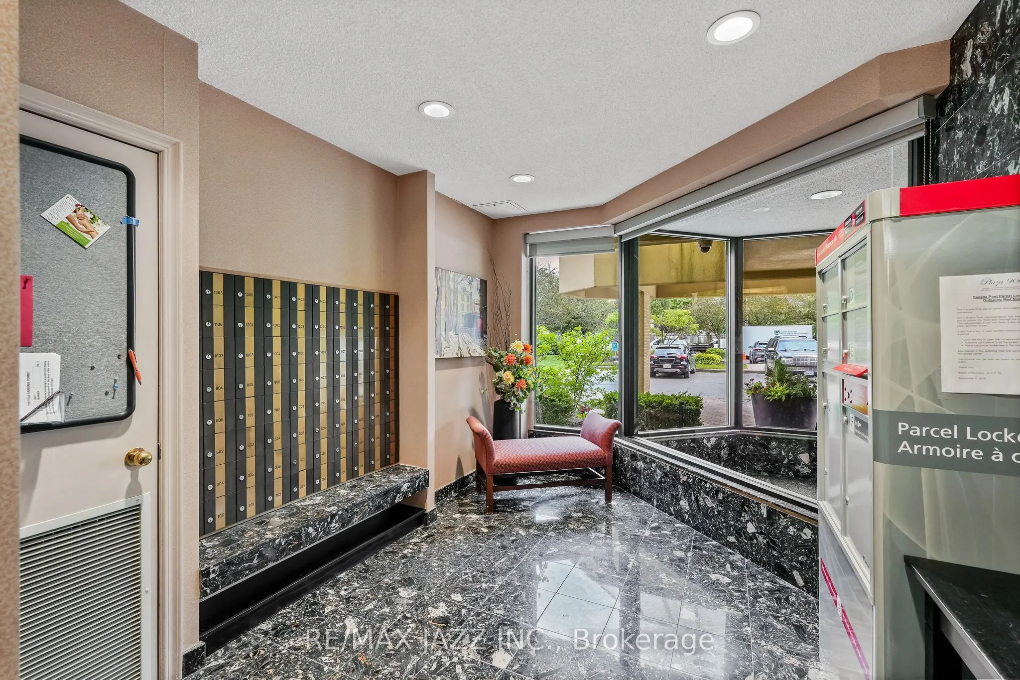 900 Wilson Road N, #404