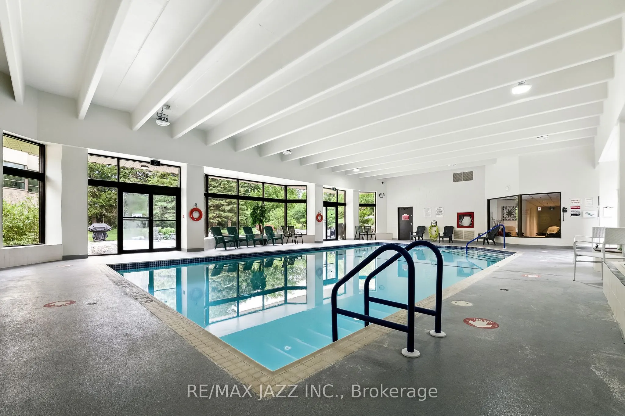 900 Wilson Road N, #404