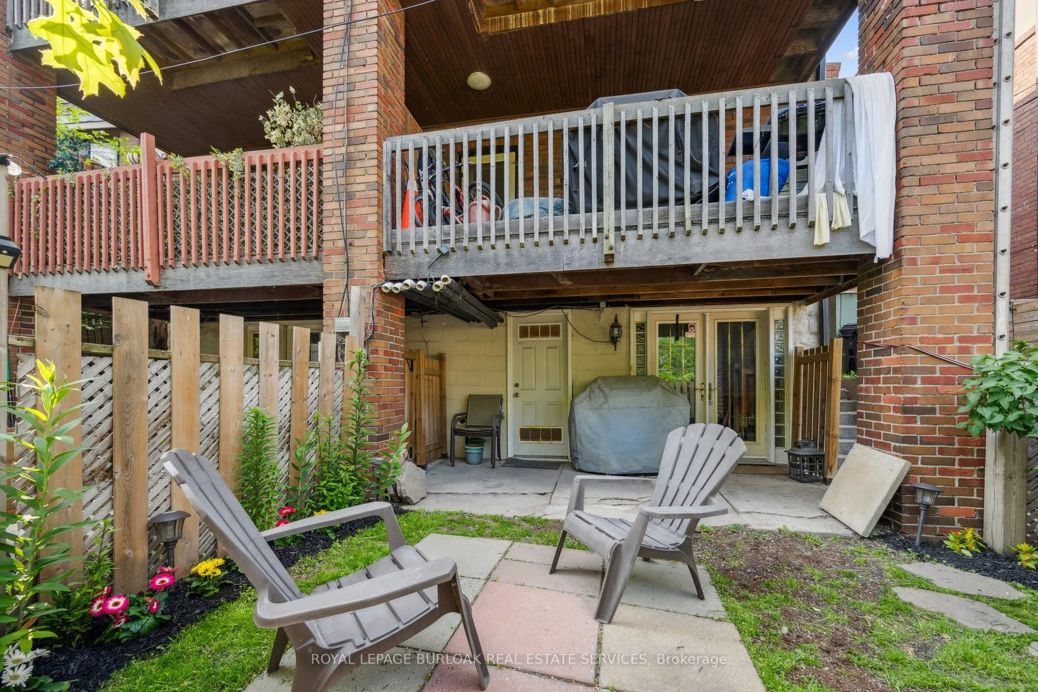 527 Kingston Road
