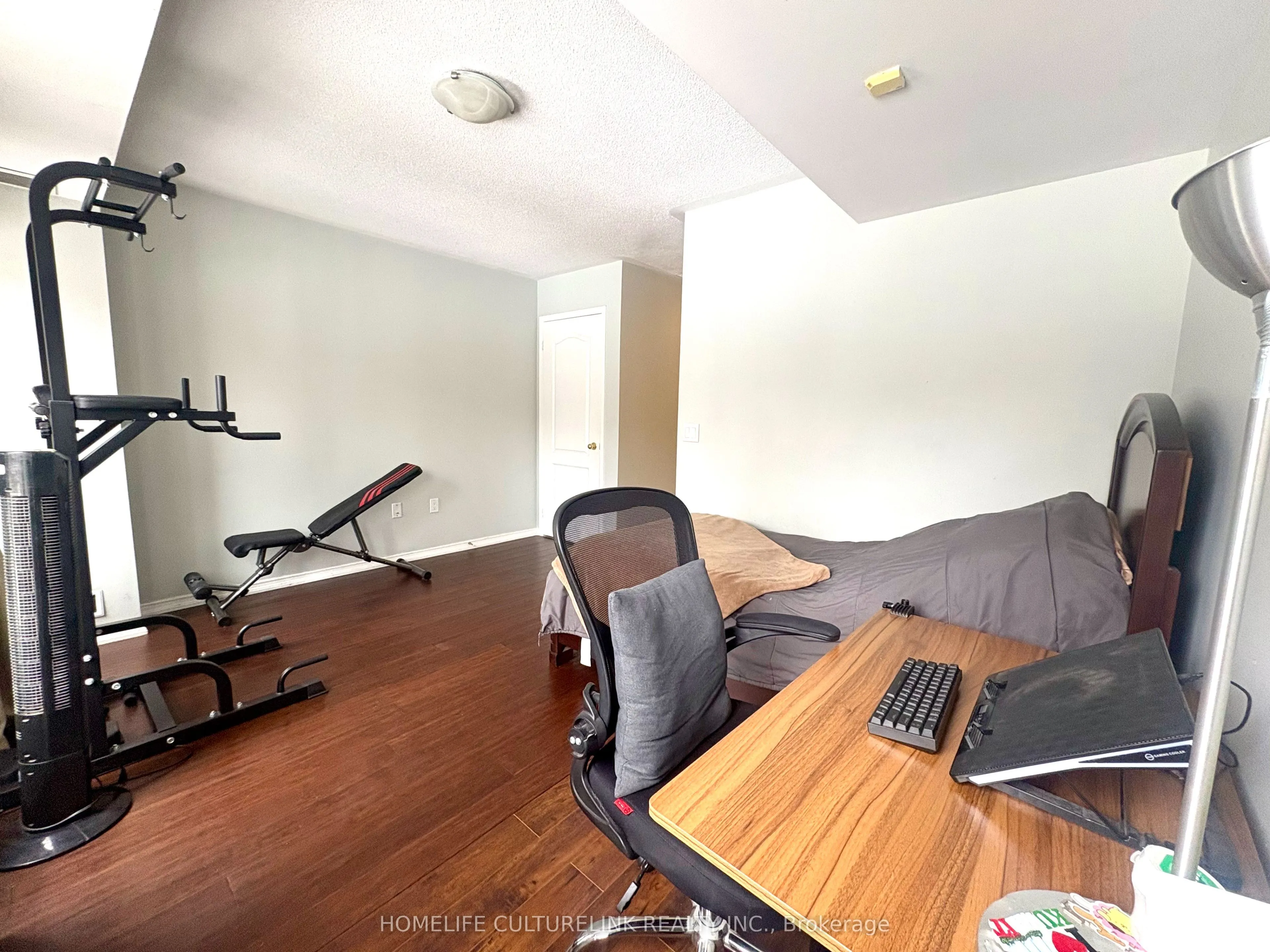 1100 Begley Street, #32