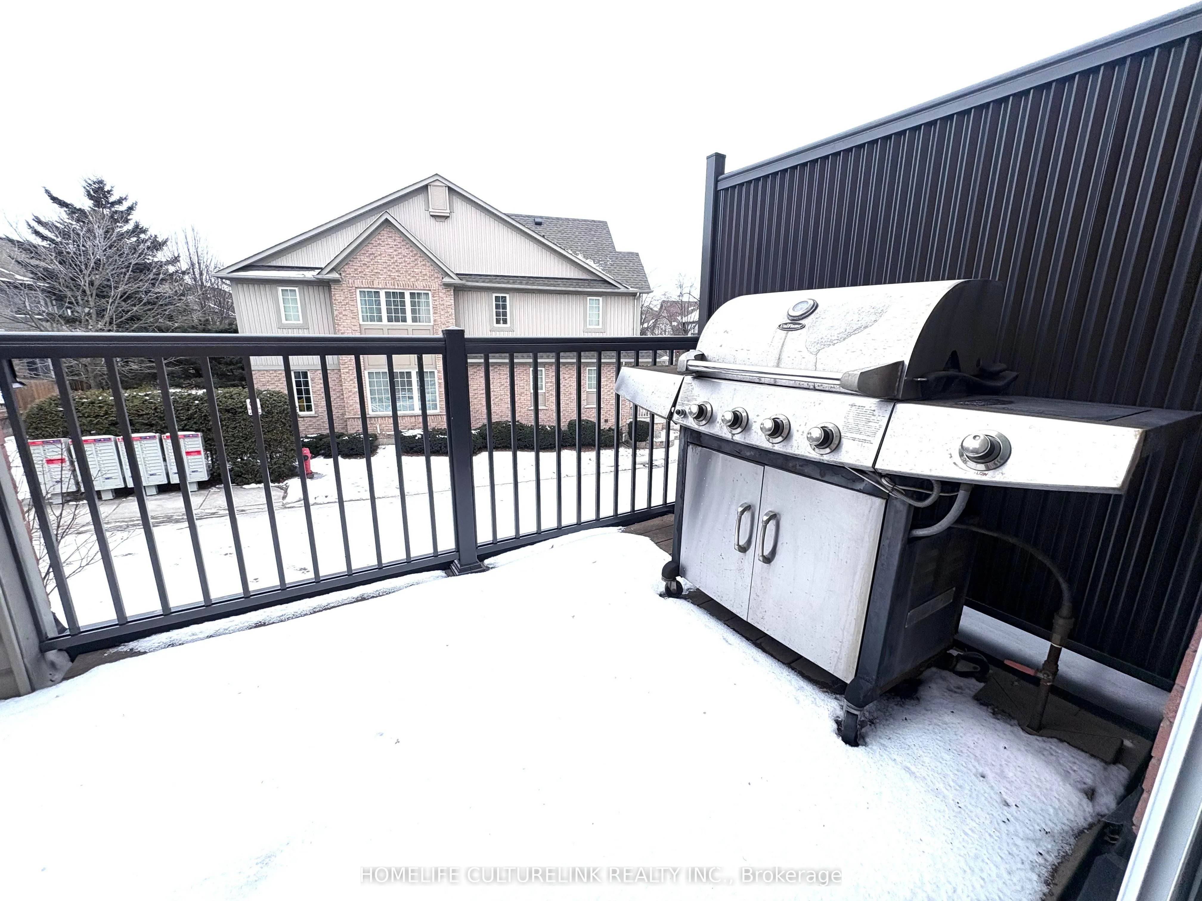 1100 Begley Street, #32
