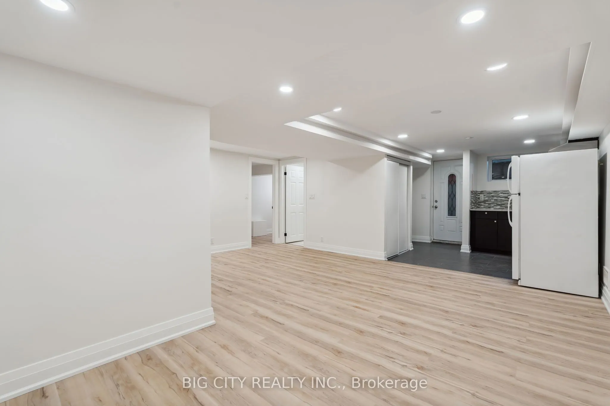1235 Pharmacy Avenue