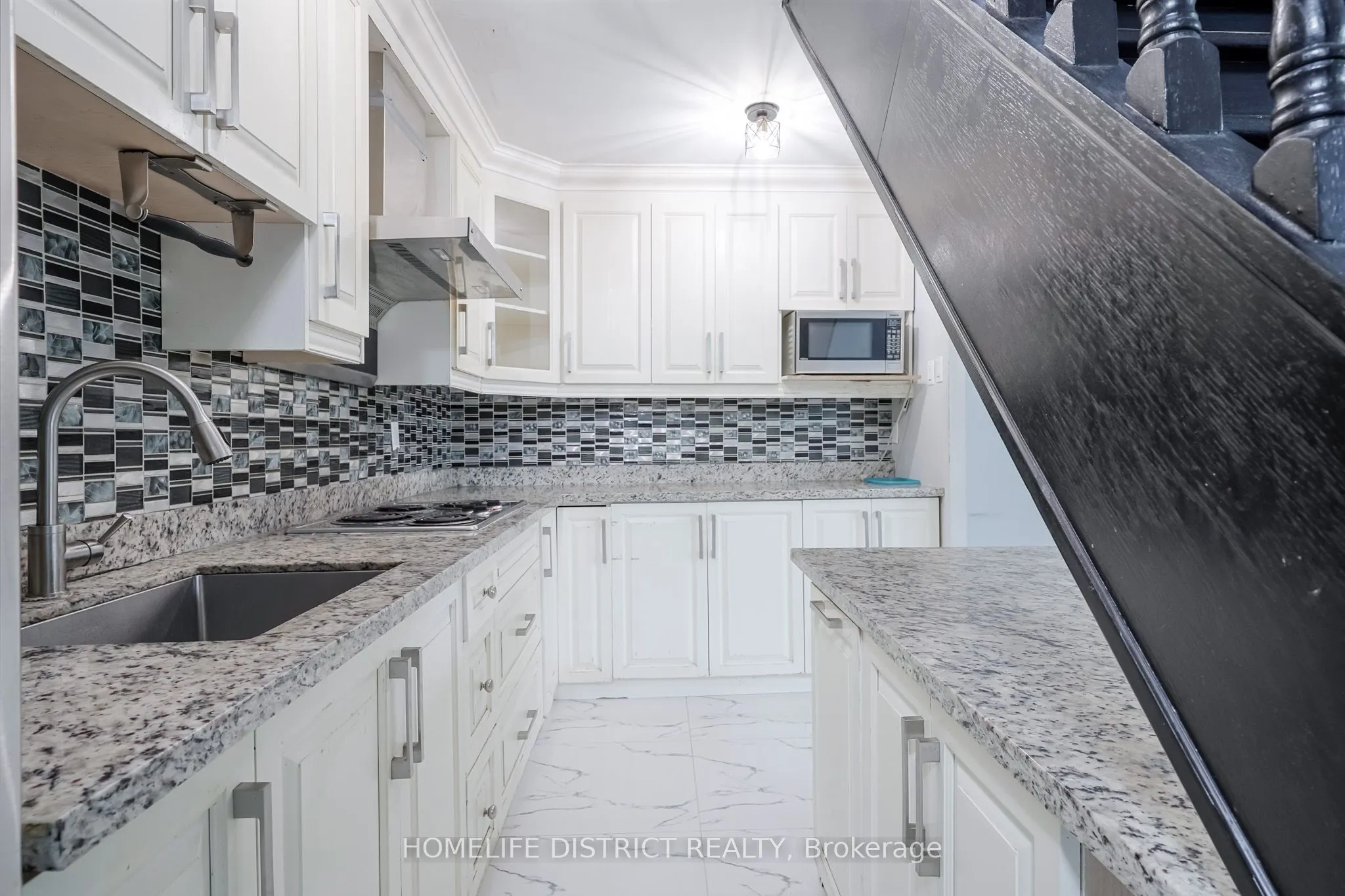 100 Mornelle Court, #1010