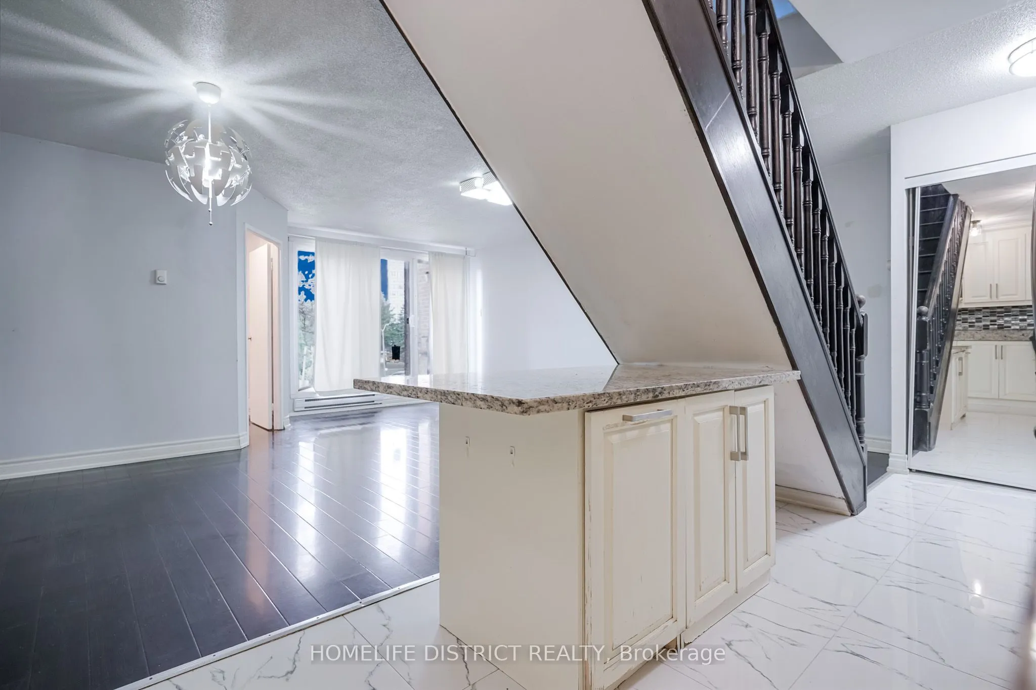 100 Mornelle Court, #1010