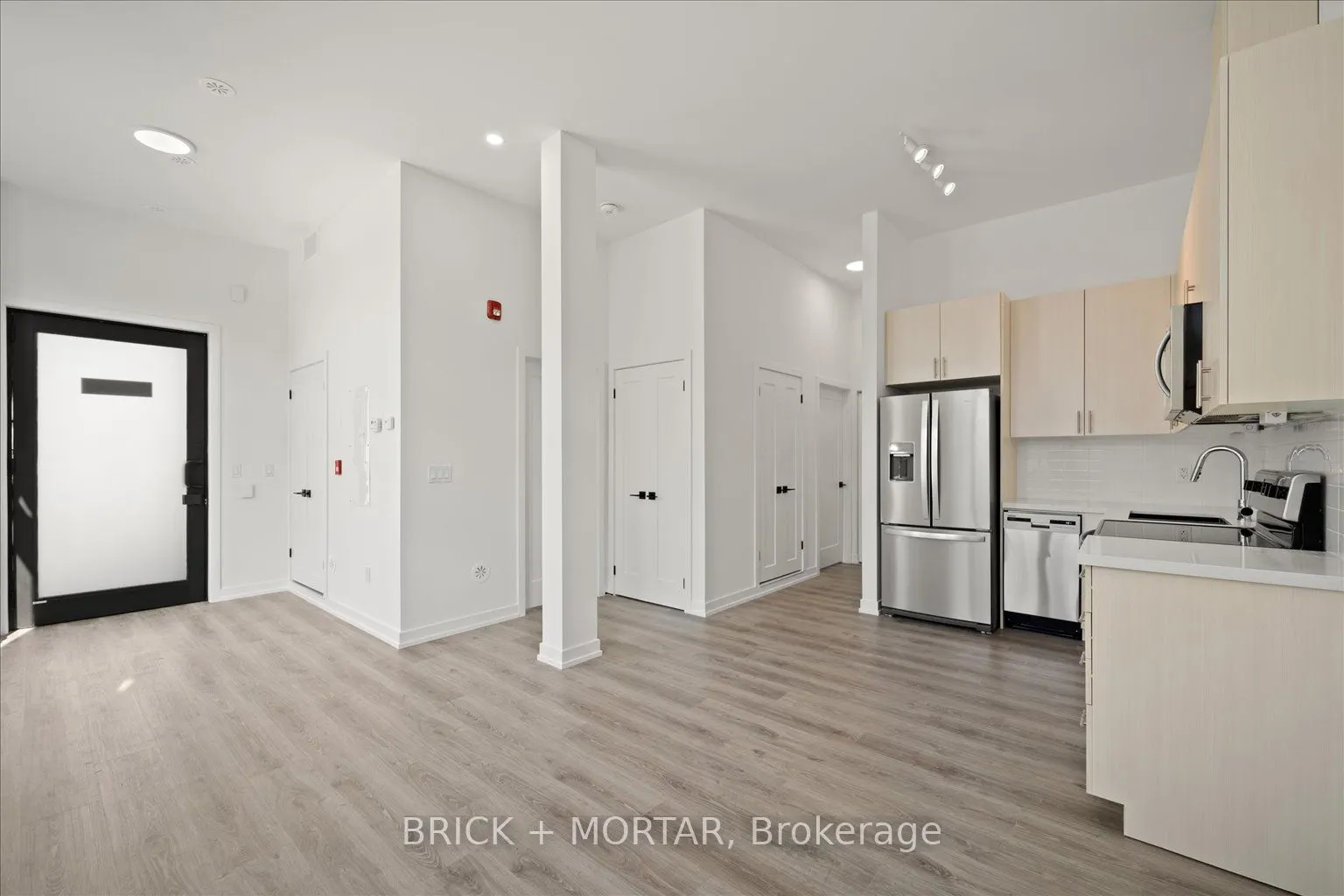 5 Vivian Road, #17