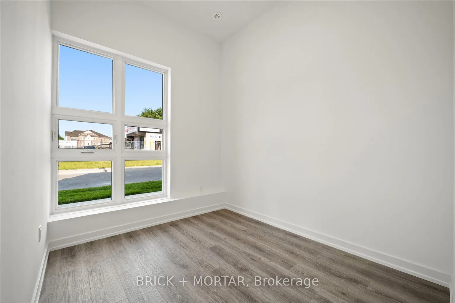 5 Vivian Road, #17