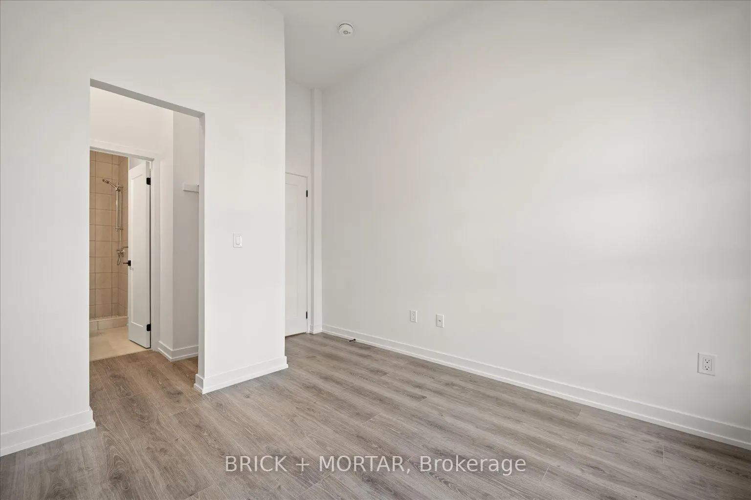 5 Vivian Road, #17