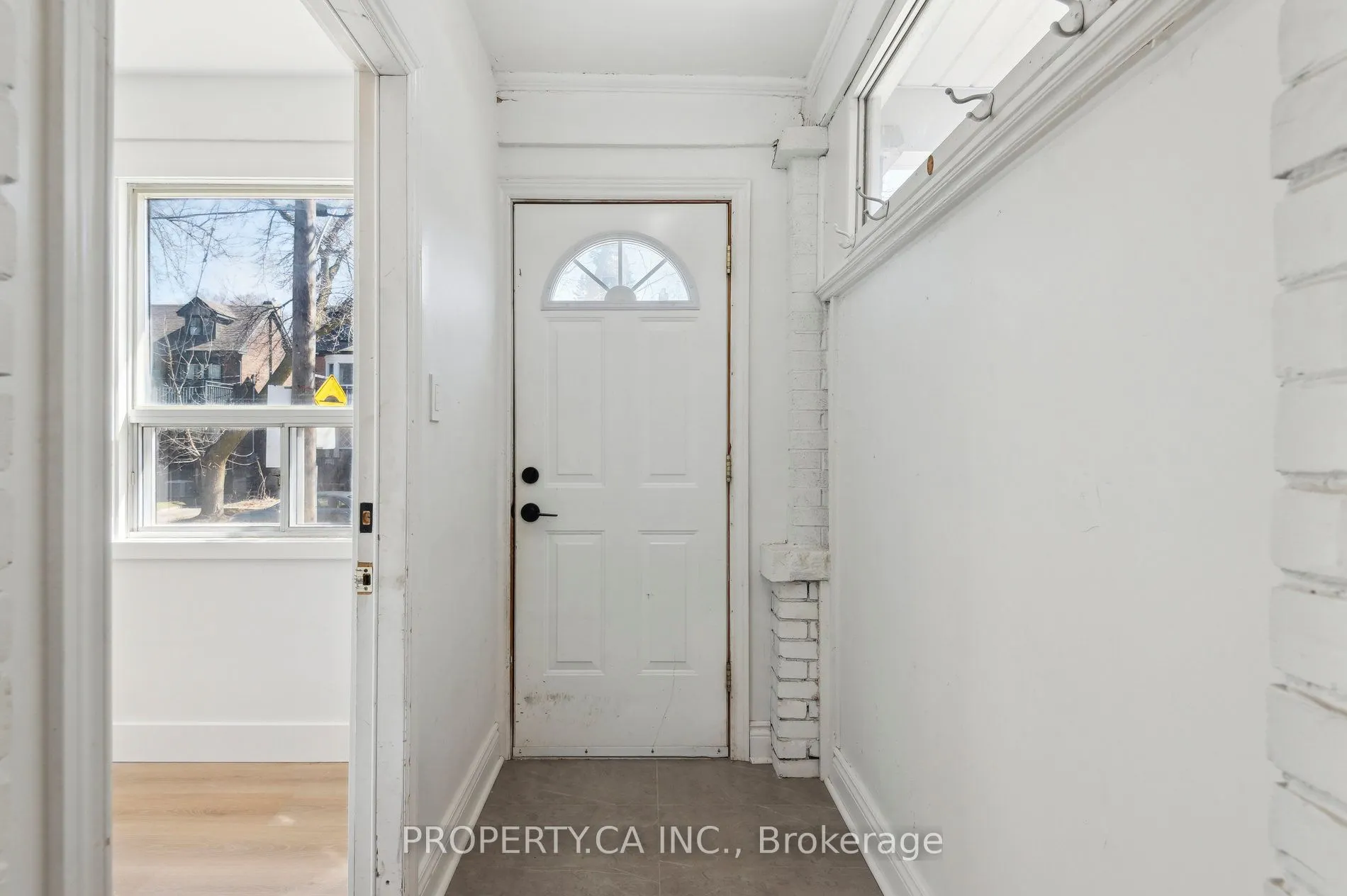 176 Gillard Avenue