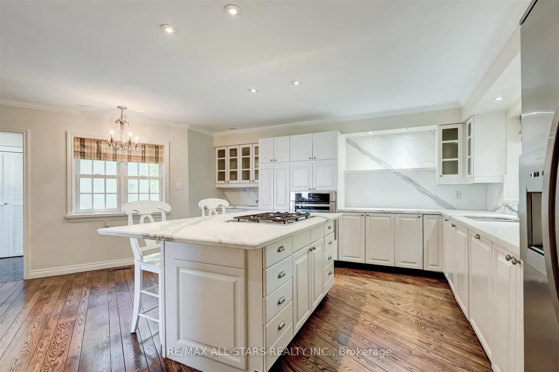 5 Hill Crescent
