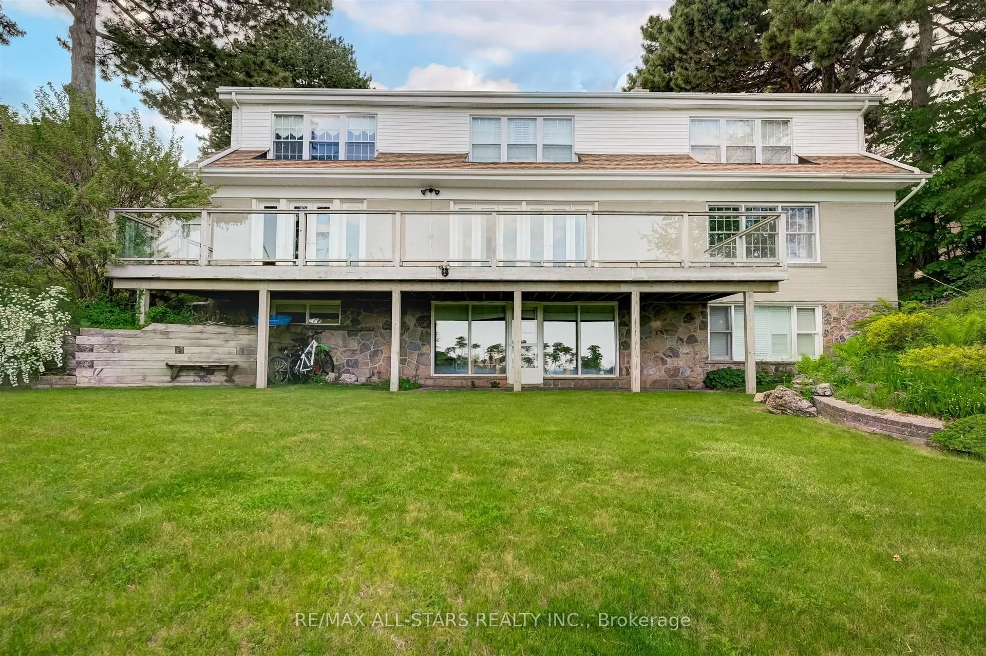 5 Hill Crescent