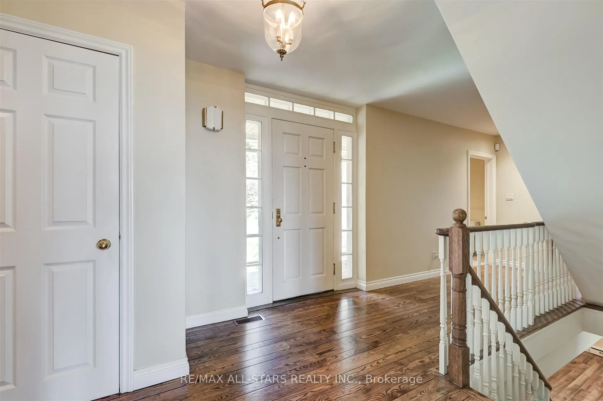 5 Hill Crescent