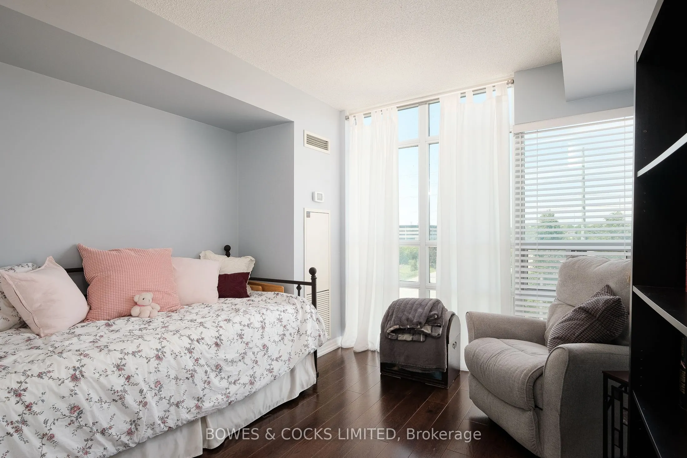 1600 Charles Street, #411