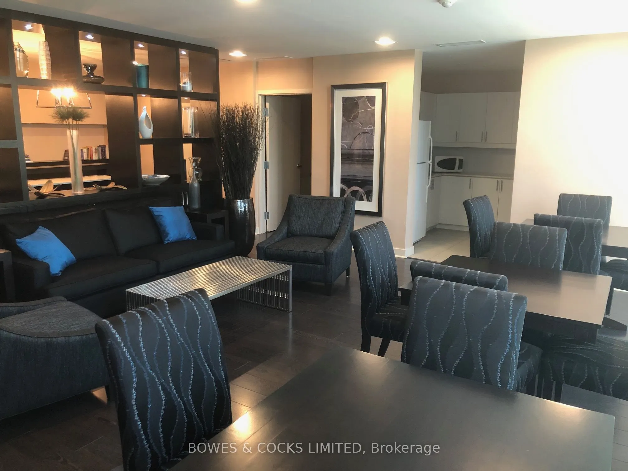 1600 Charles Street, #411