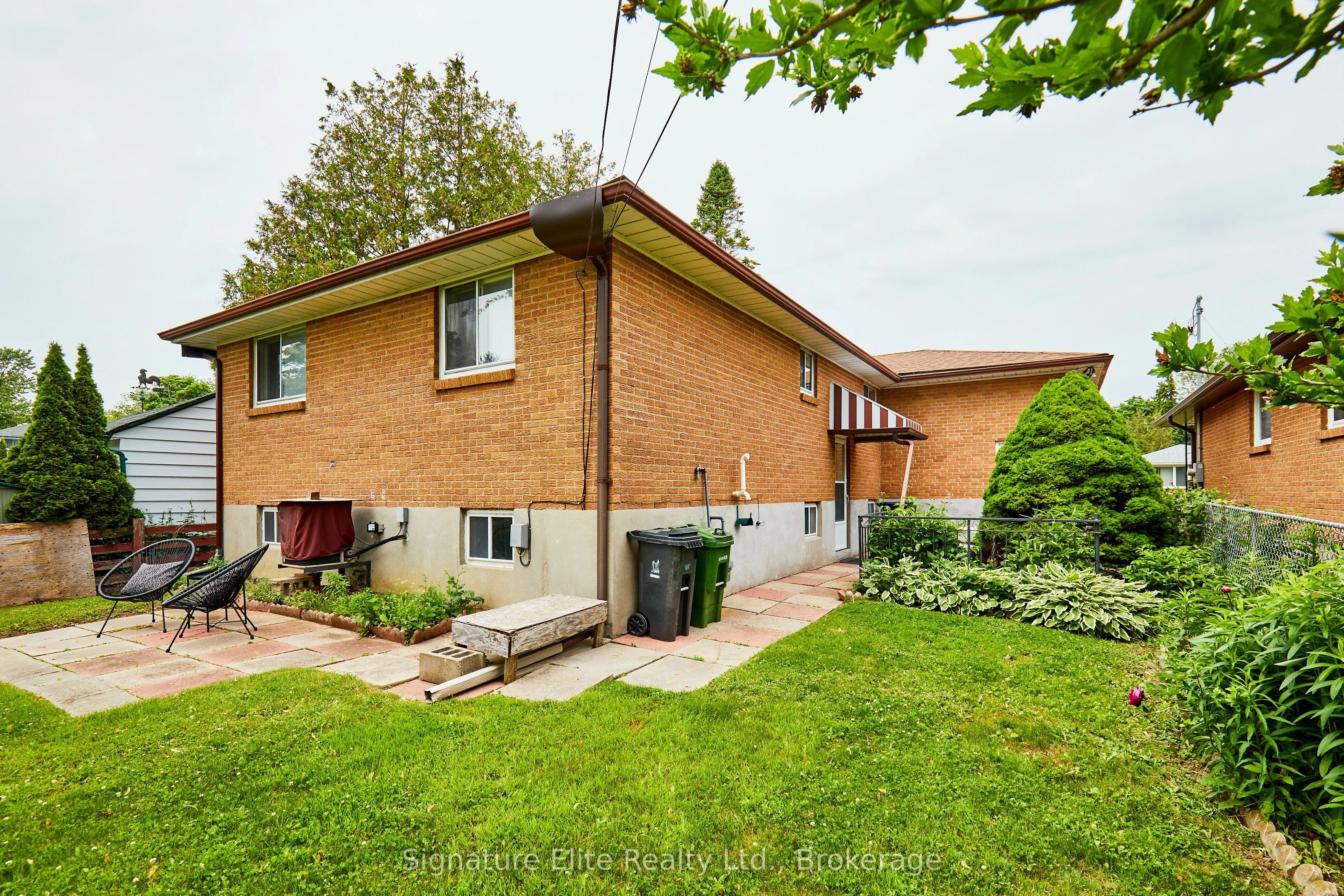 33 French Avenue