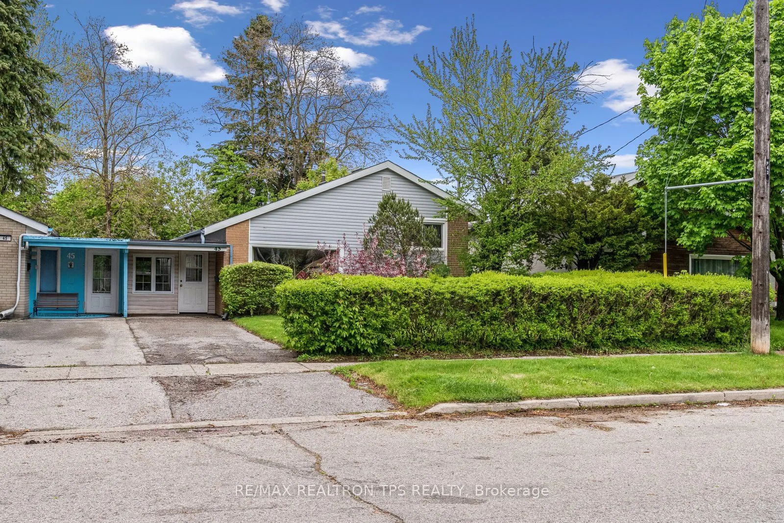 43 Gondola Crescent