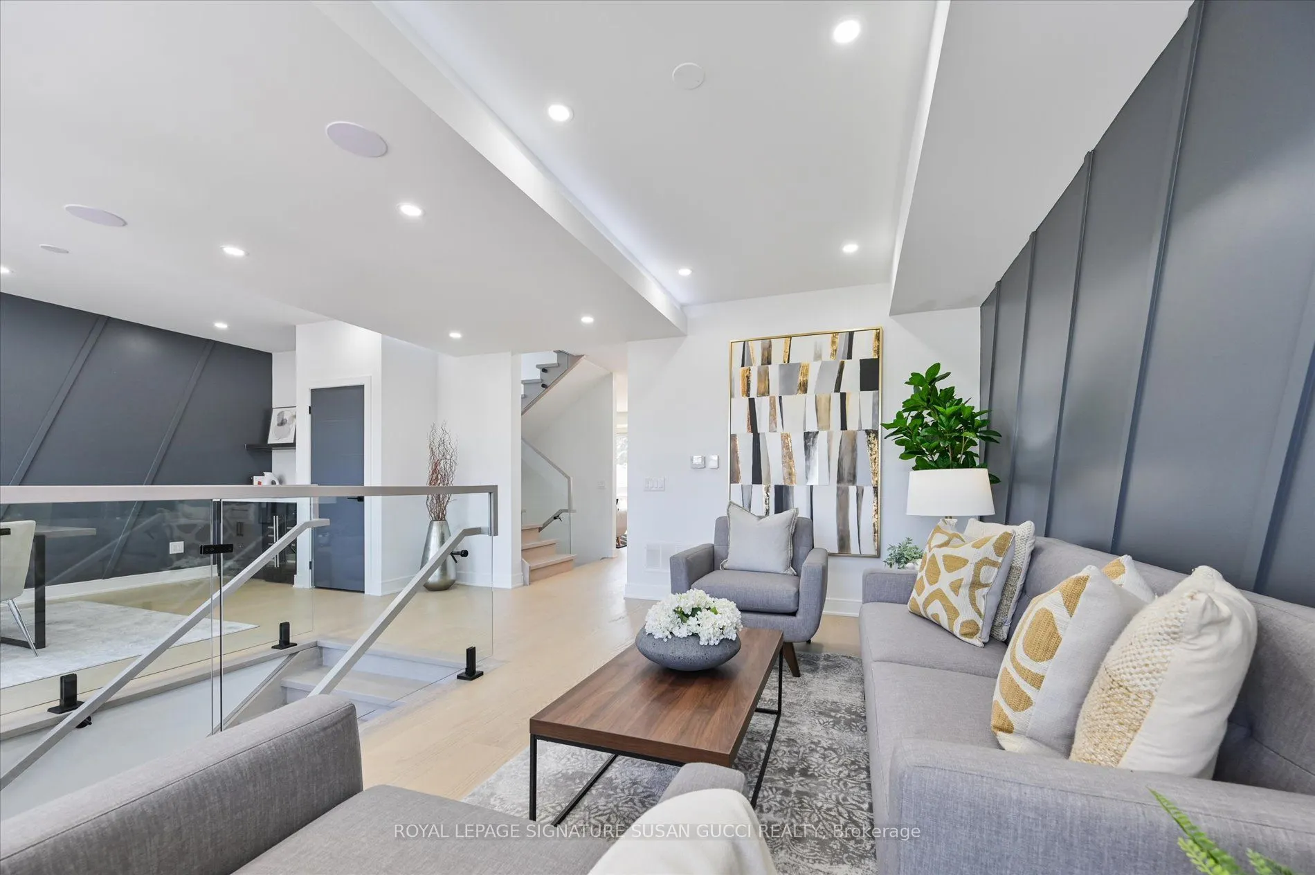 354 Woodmount Avenue