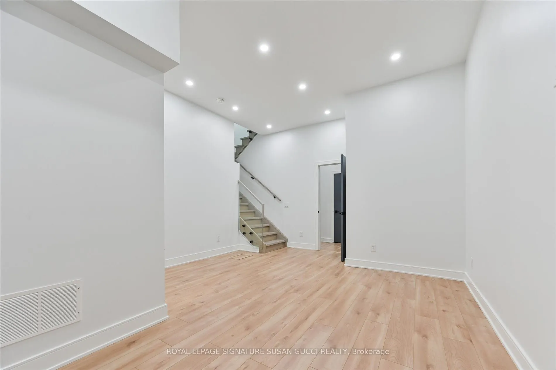 354 Woodmount Avenue