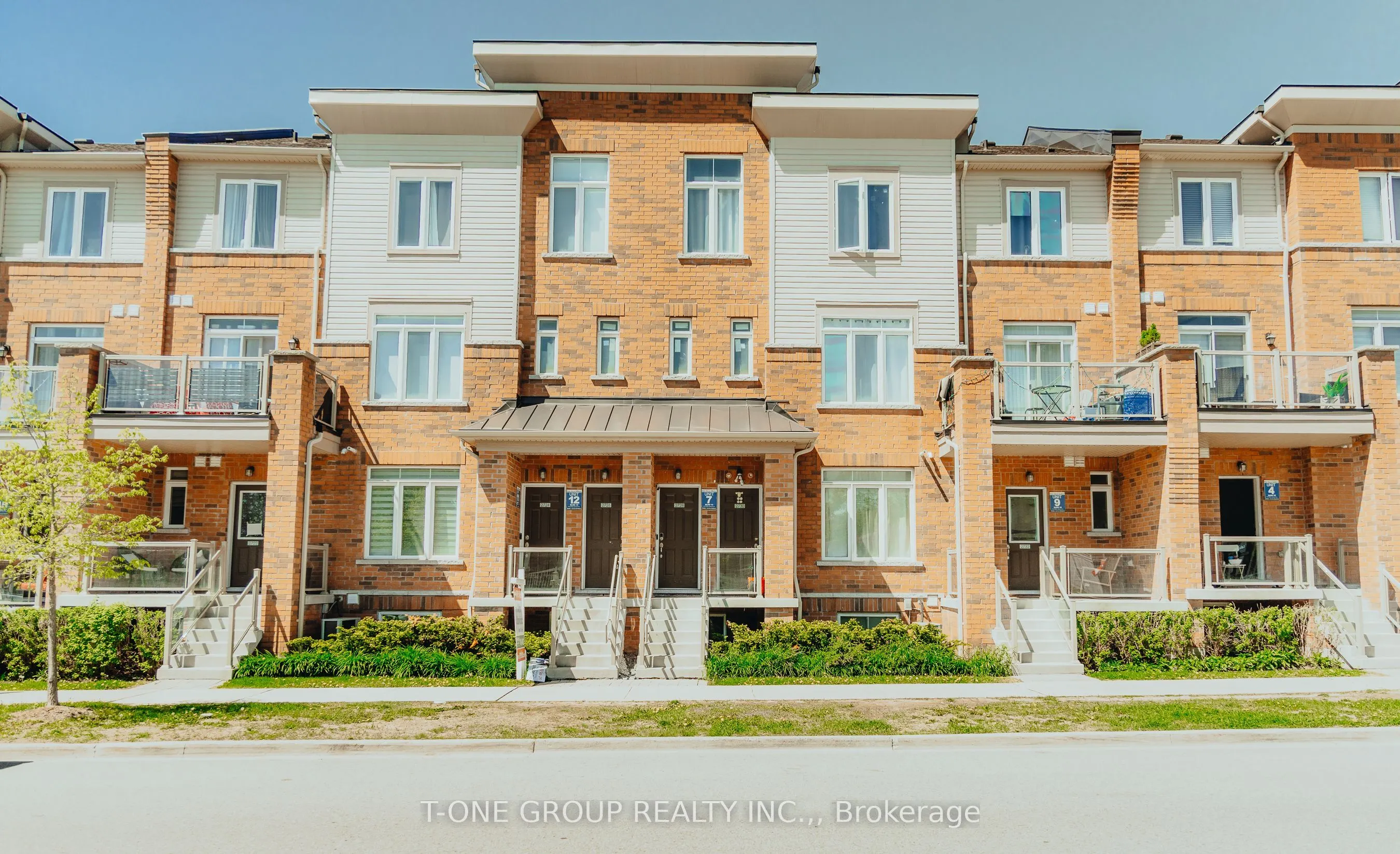 2728 William Jackson Drive, #7