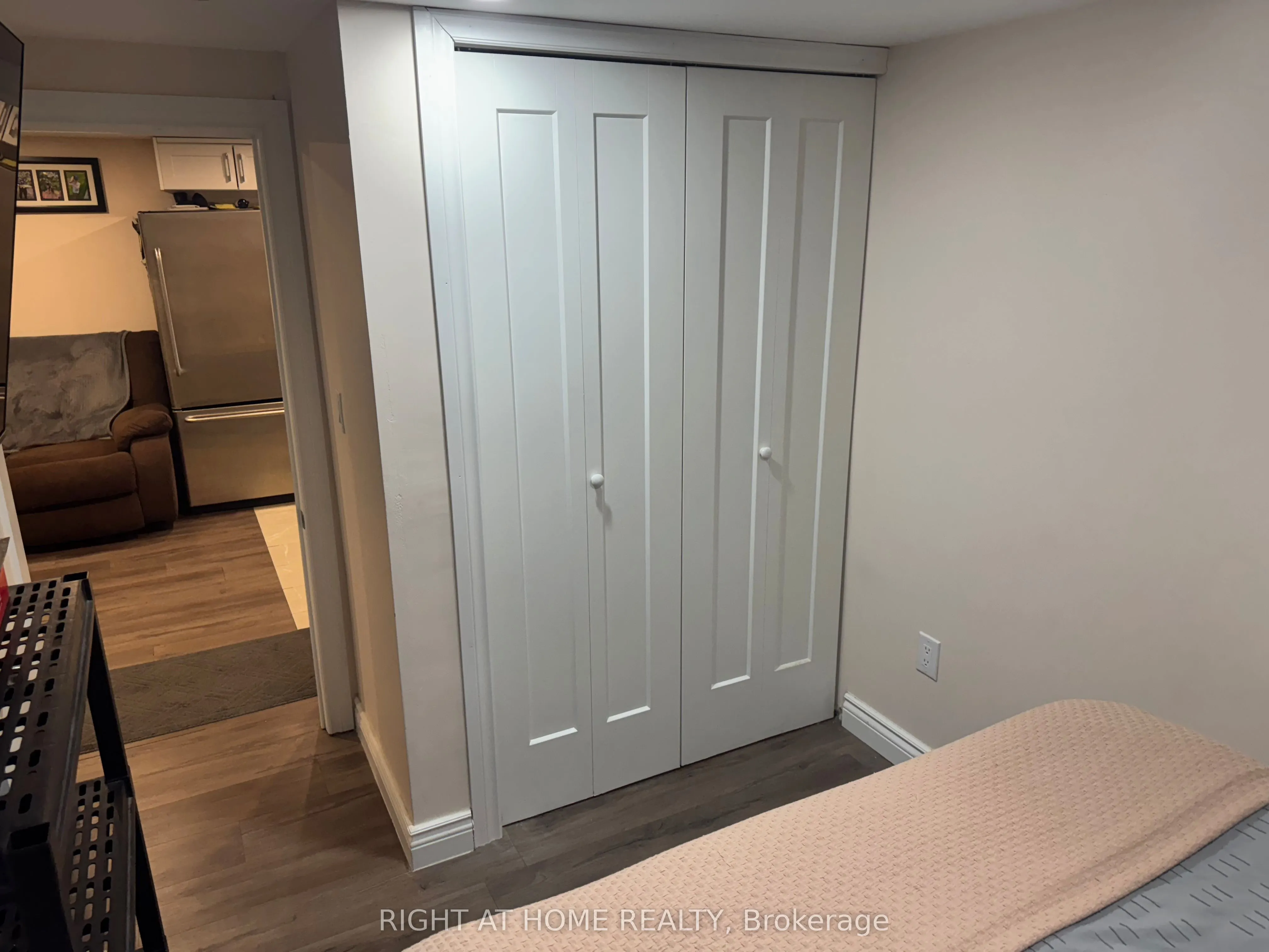 841 Reytan Boulevard, #Apt B