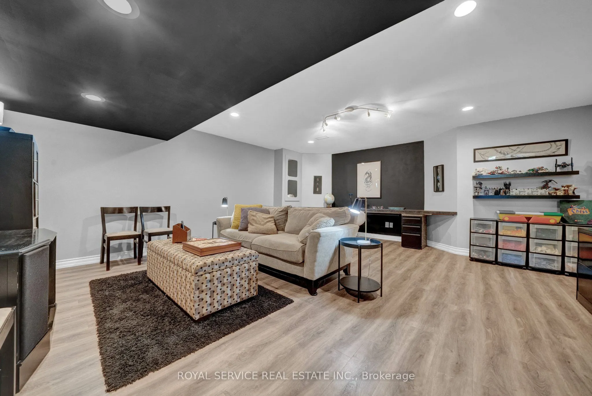 88 Simpson Avenue