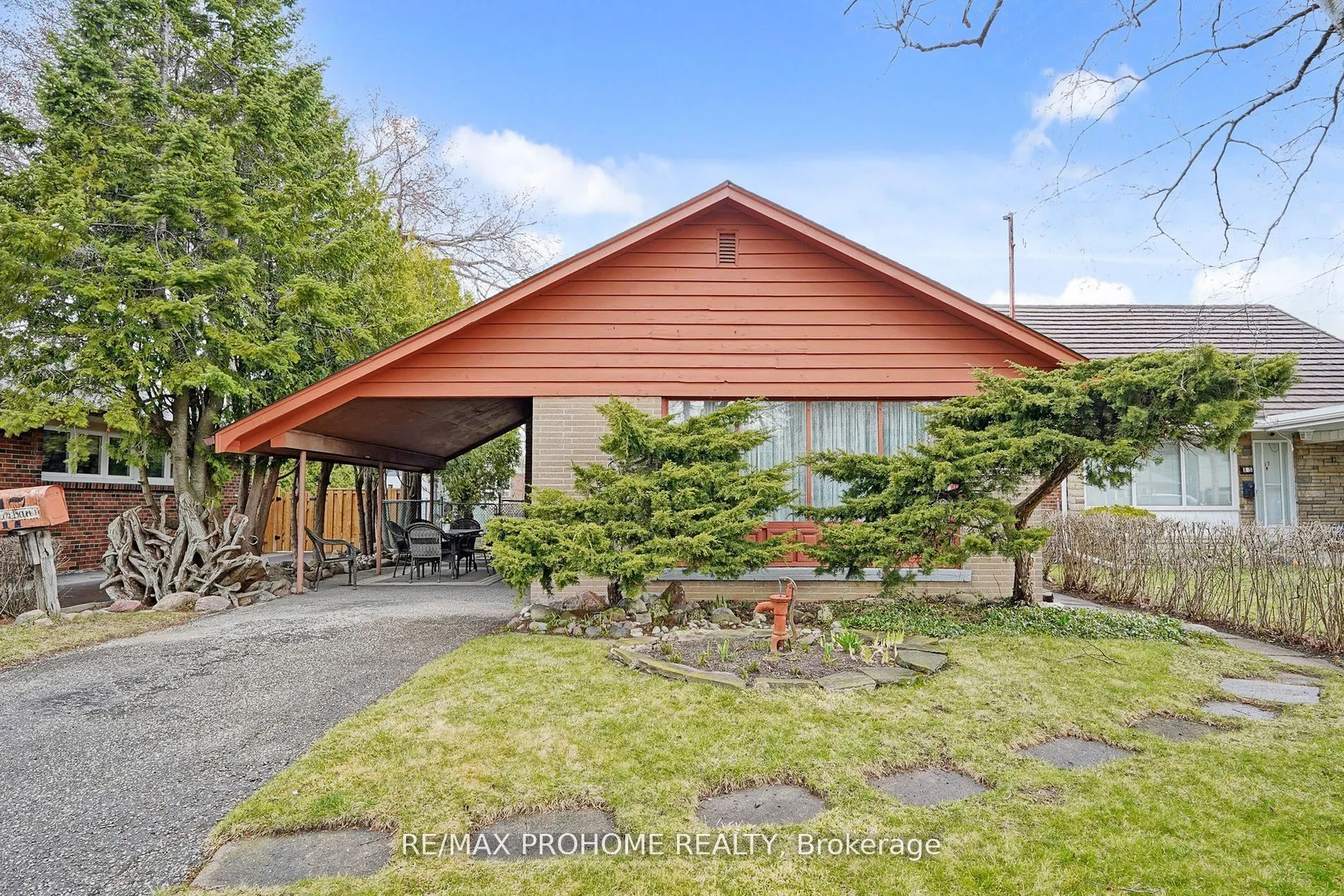 17 Oakworth Crescent