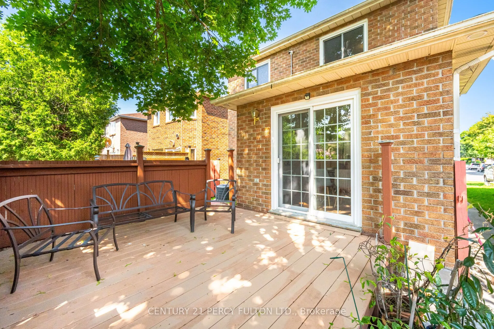 80 Brockman Crescent