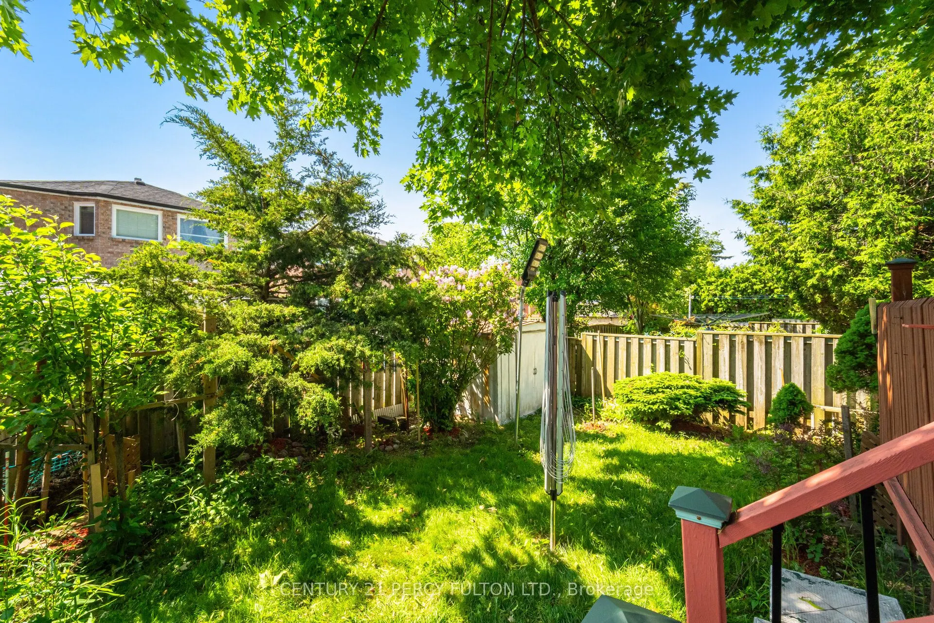 80 Brockman Crescent