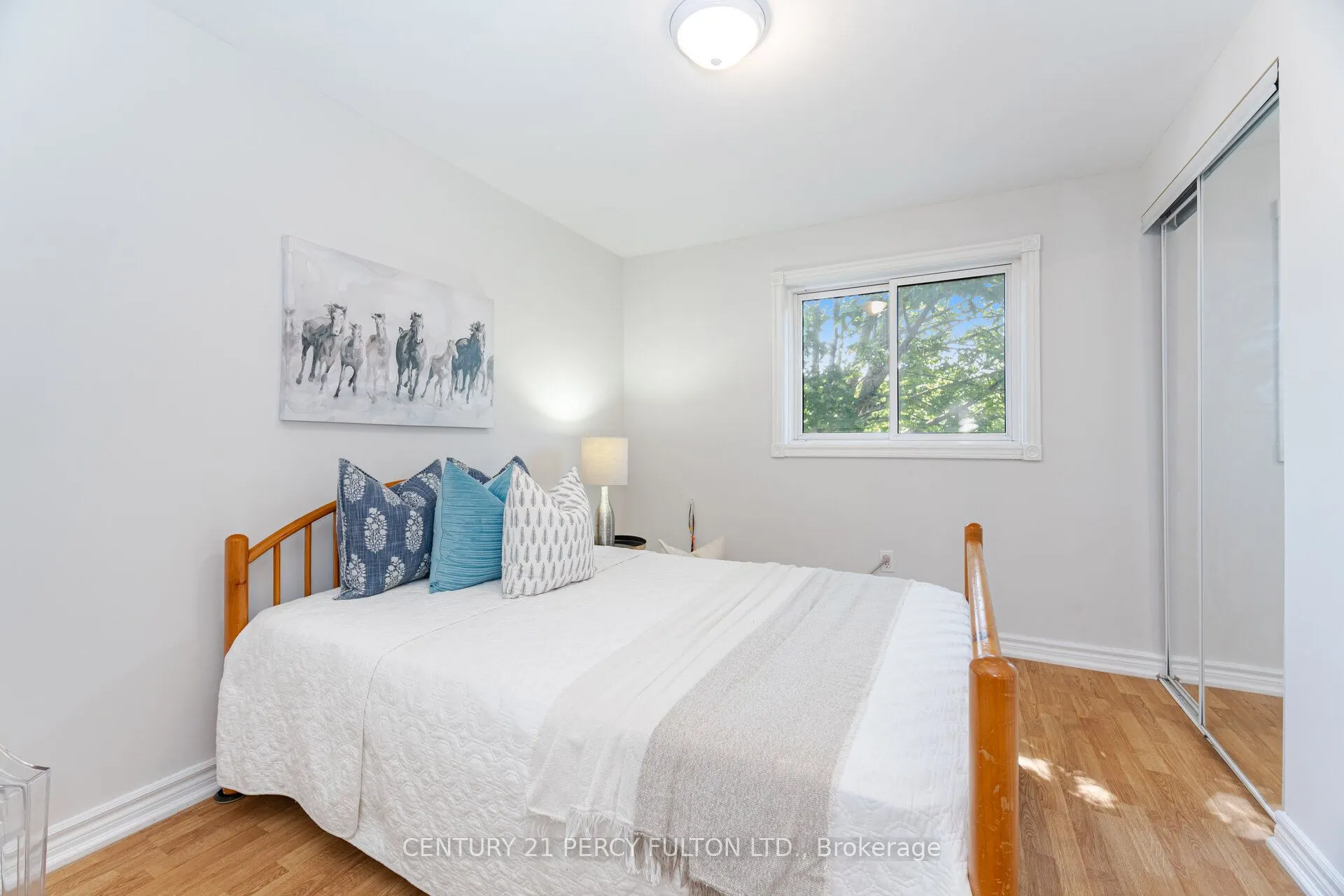 80 Brockman Crescent