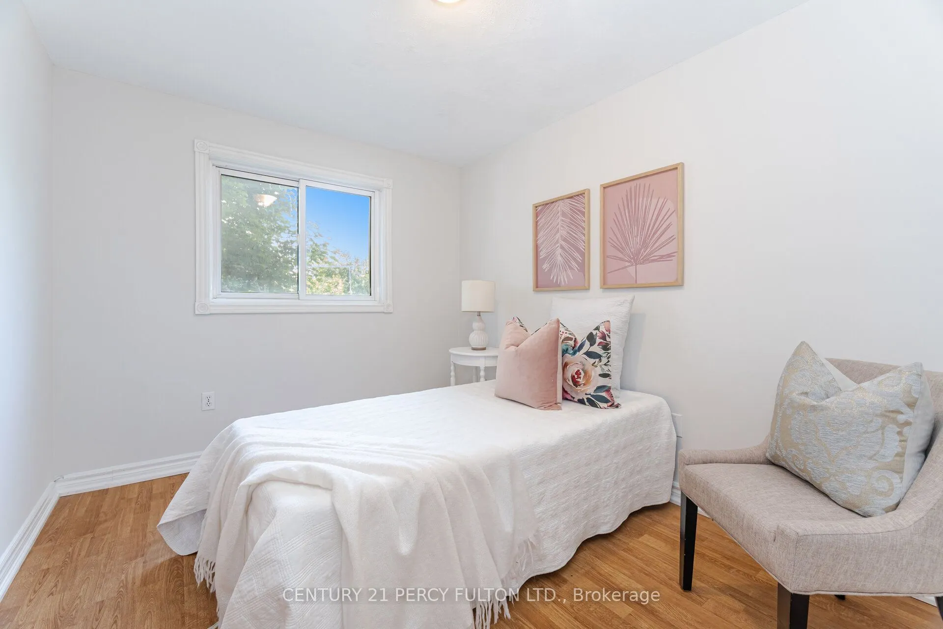 80 Brockman Crescent