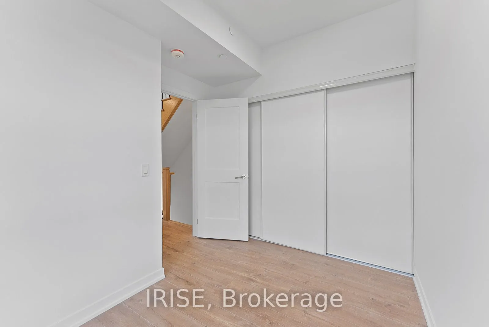 485 Logan Avenue S, #310