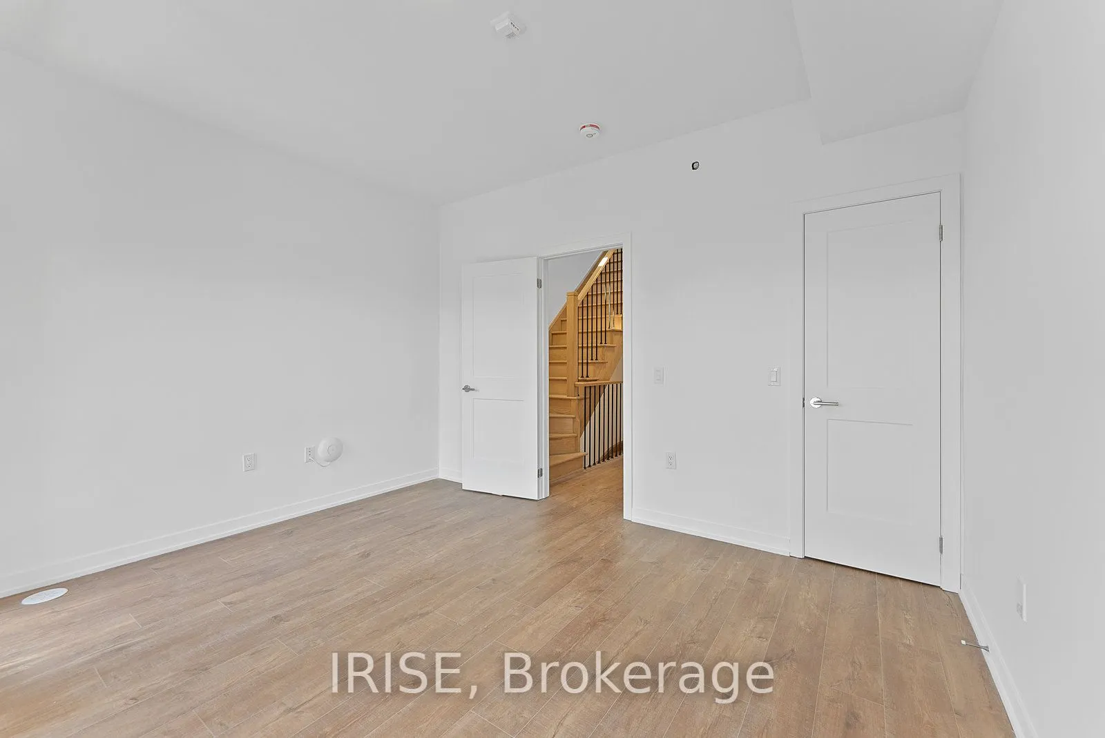 485 Logan Avenue S, #310