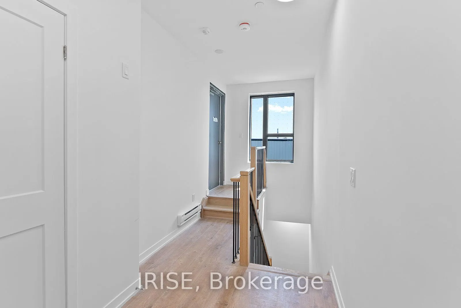 485 Logan Avenue S, #310