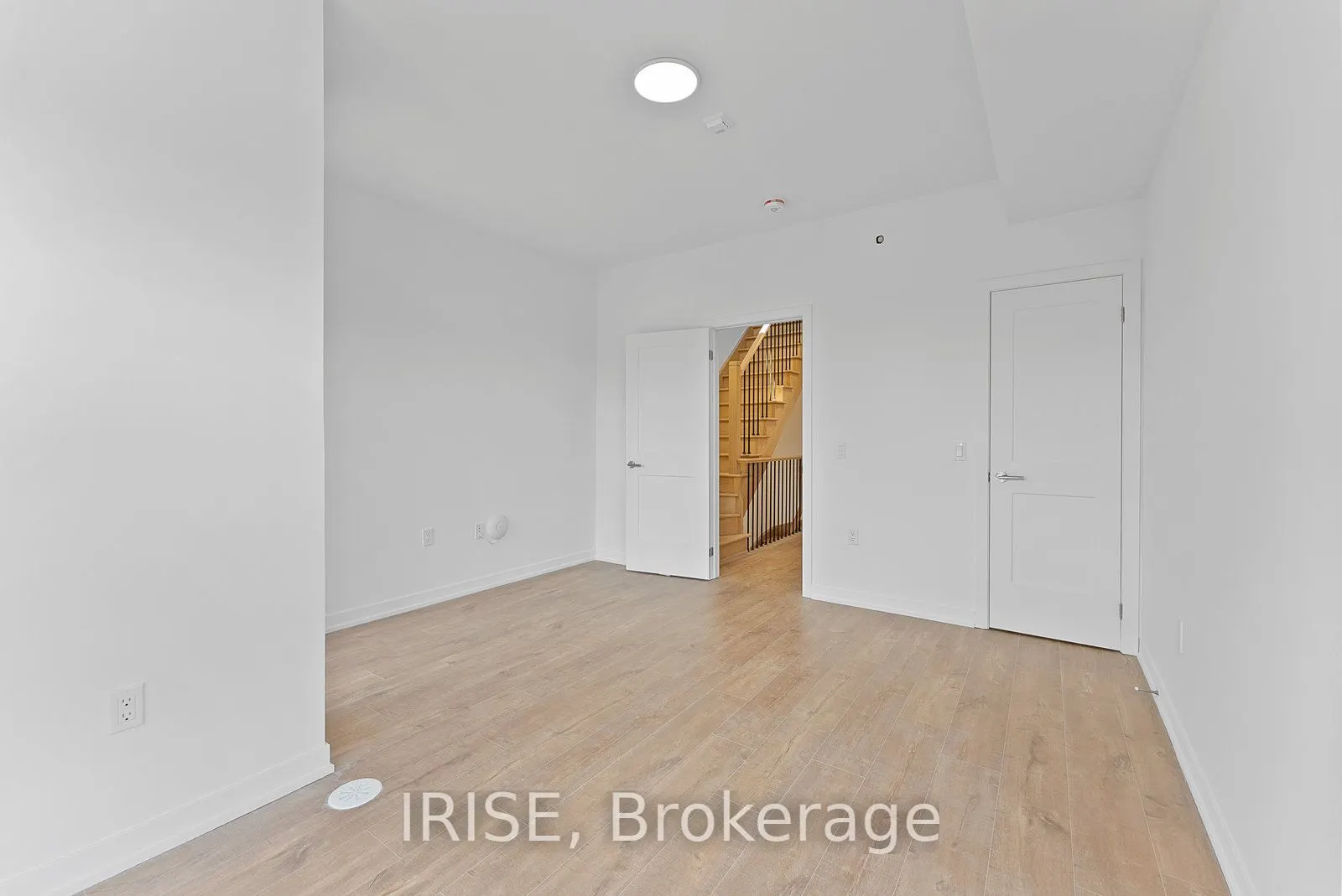 485 Logan Avenue S, #310