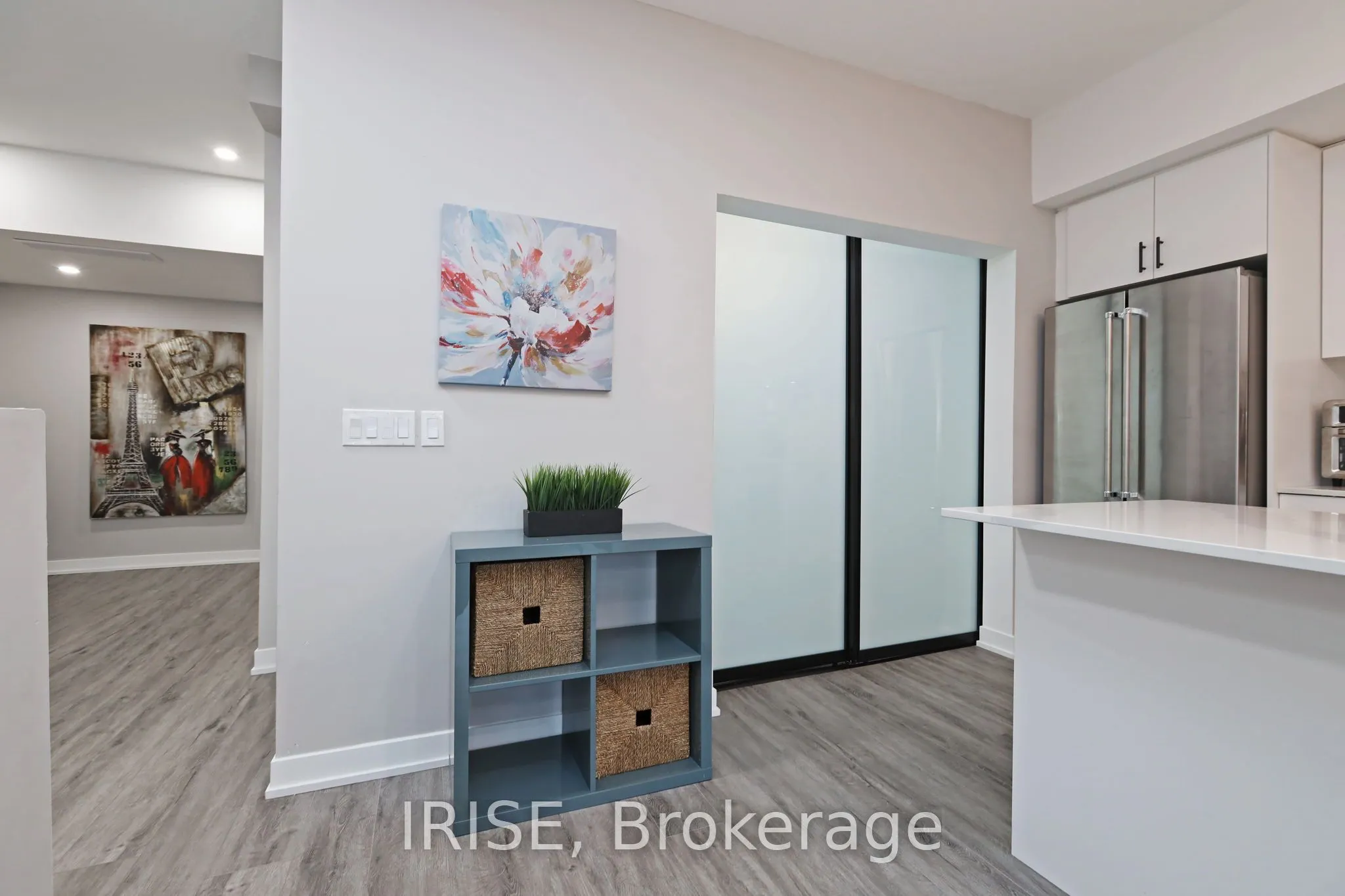 485 Logan Avenue S, #207