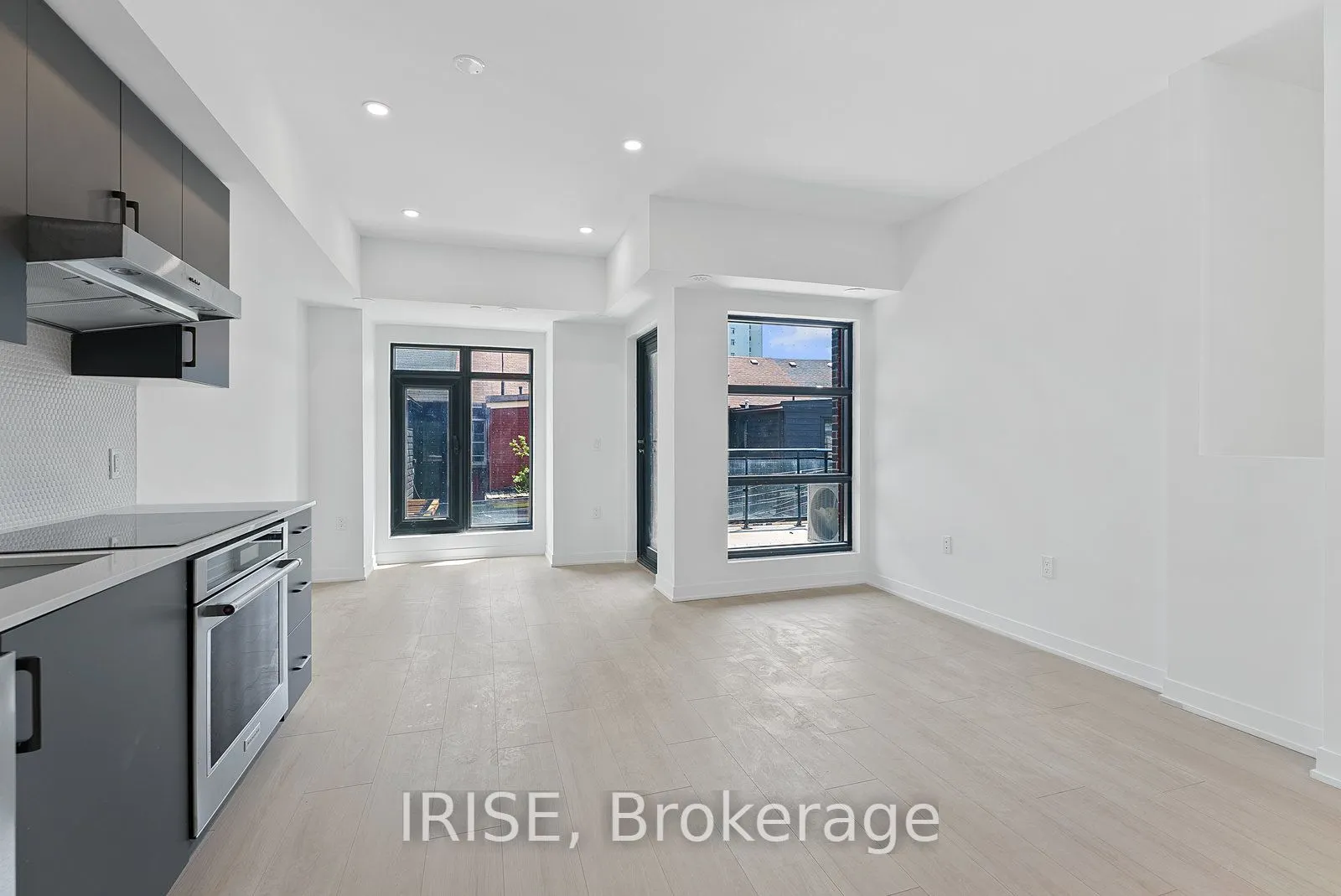 485 Logan Avenue, #202