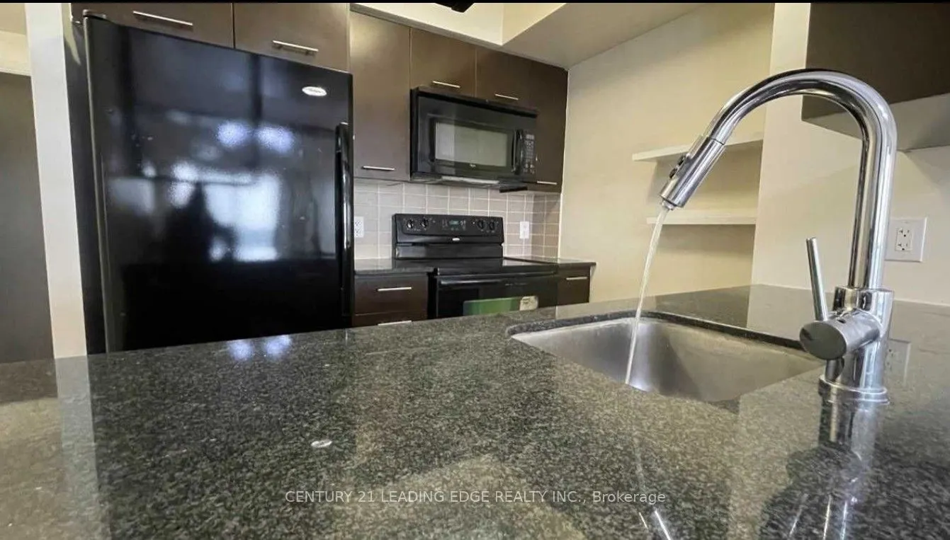 125 Village Green Square, #2108