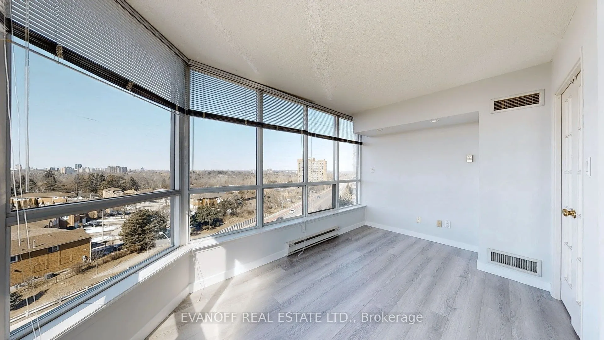 10 Guildwood Parkway, #1030