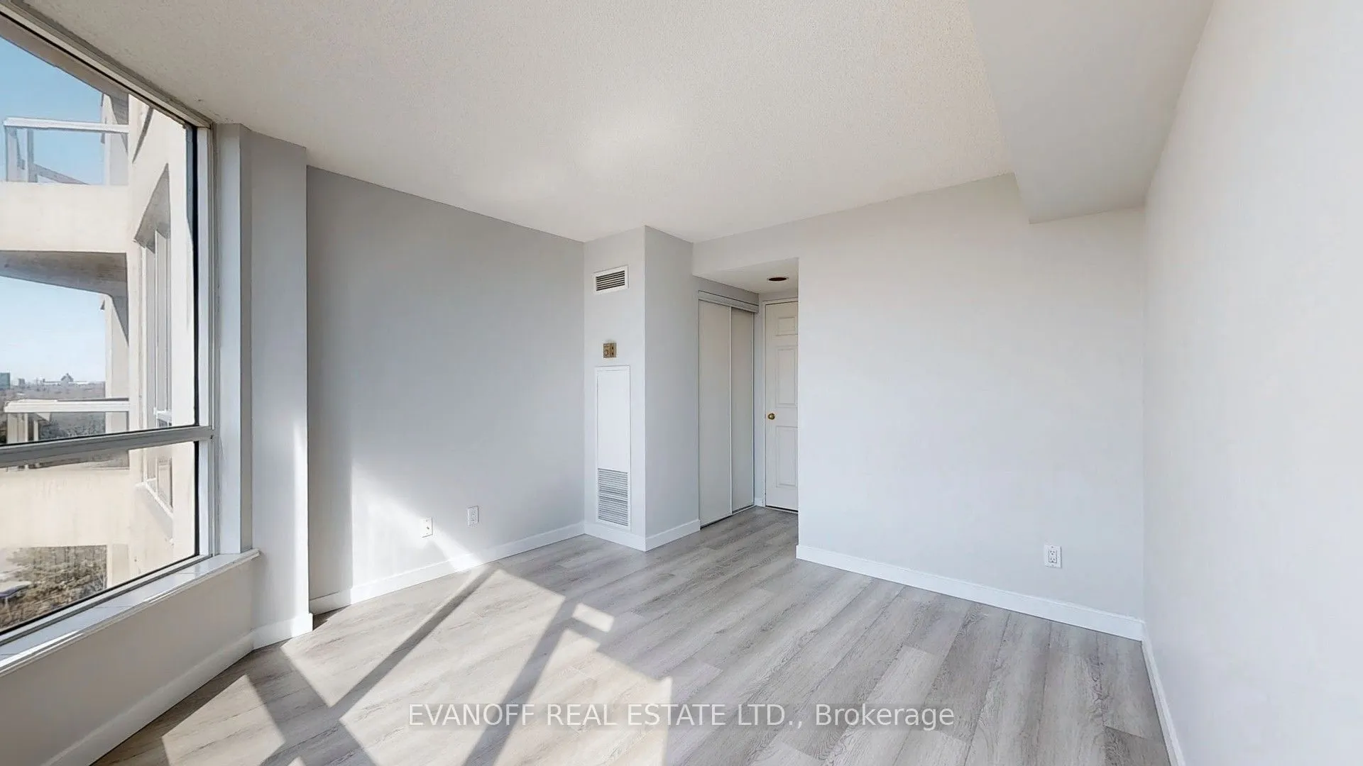 10 Guildwood Parkway, #1030