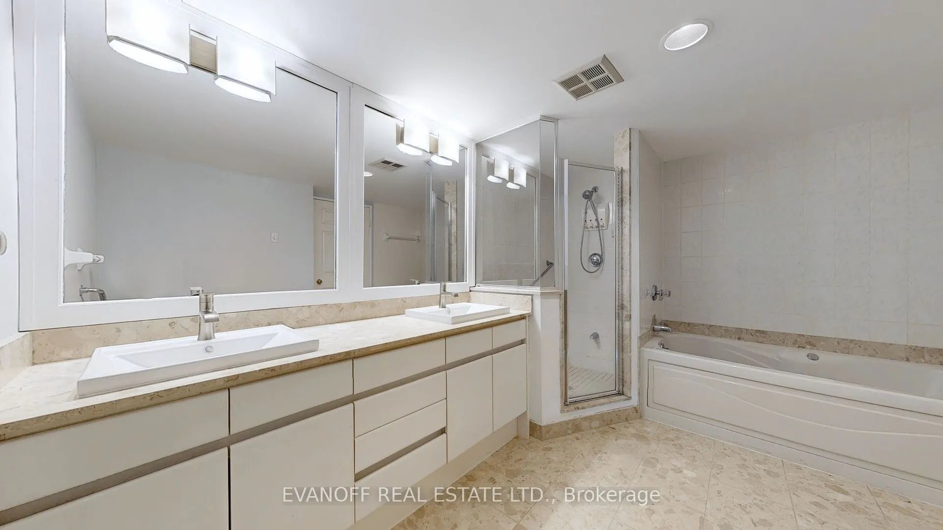 10 Guildwood Parkway, #1030