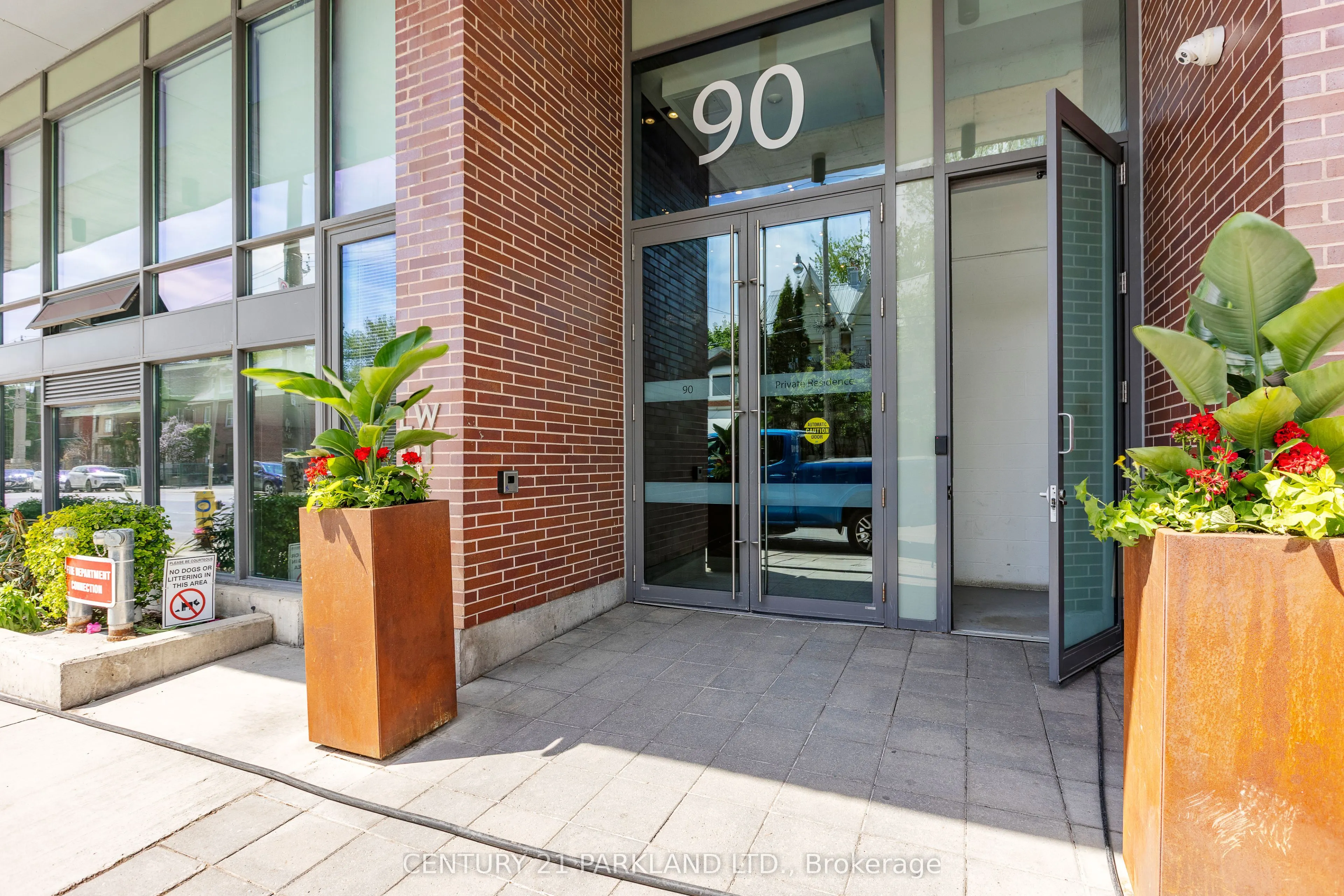 90 Broadview Avenue, #720