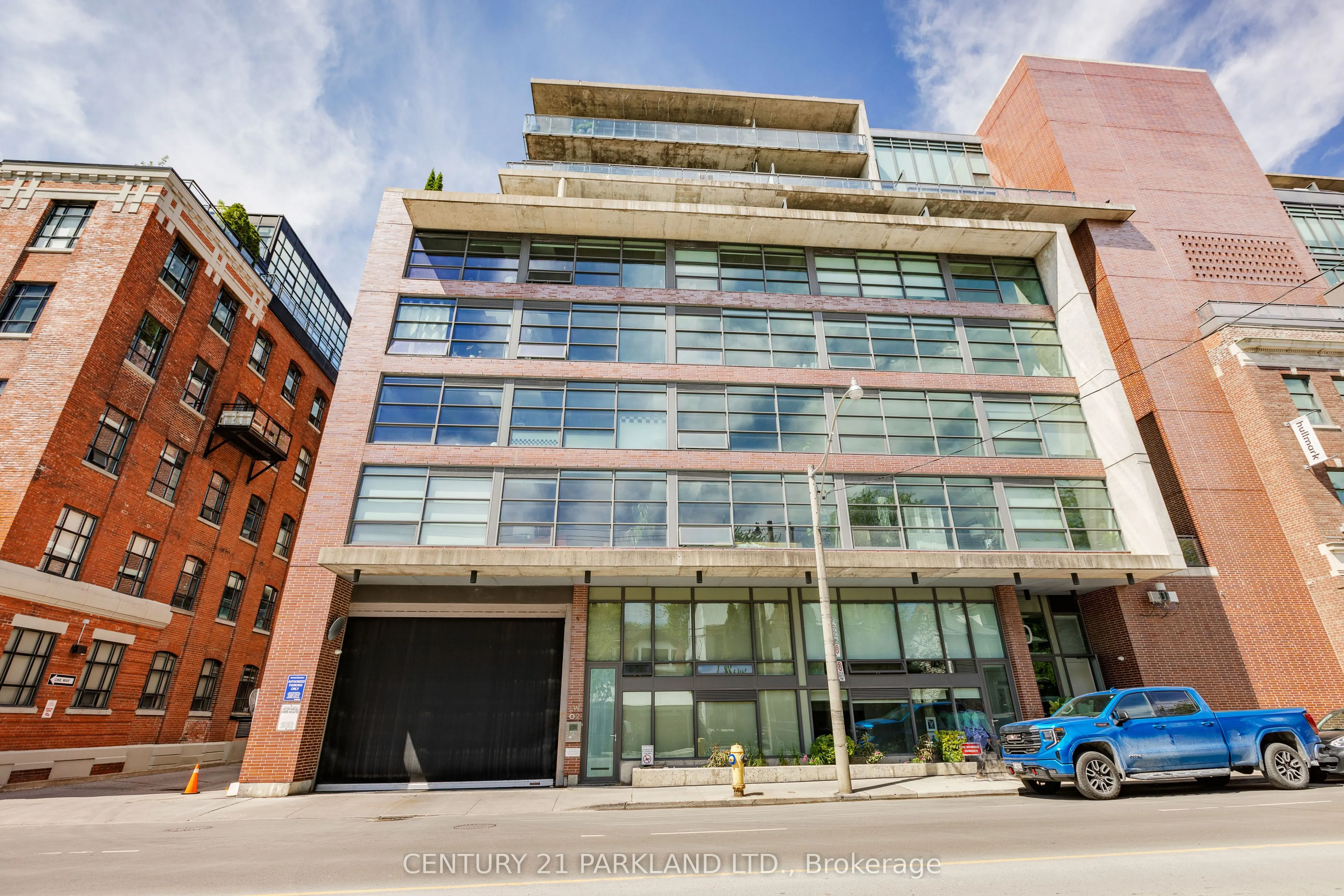 90 Broadview Avenue, #720